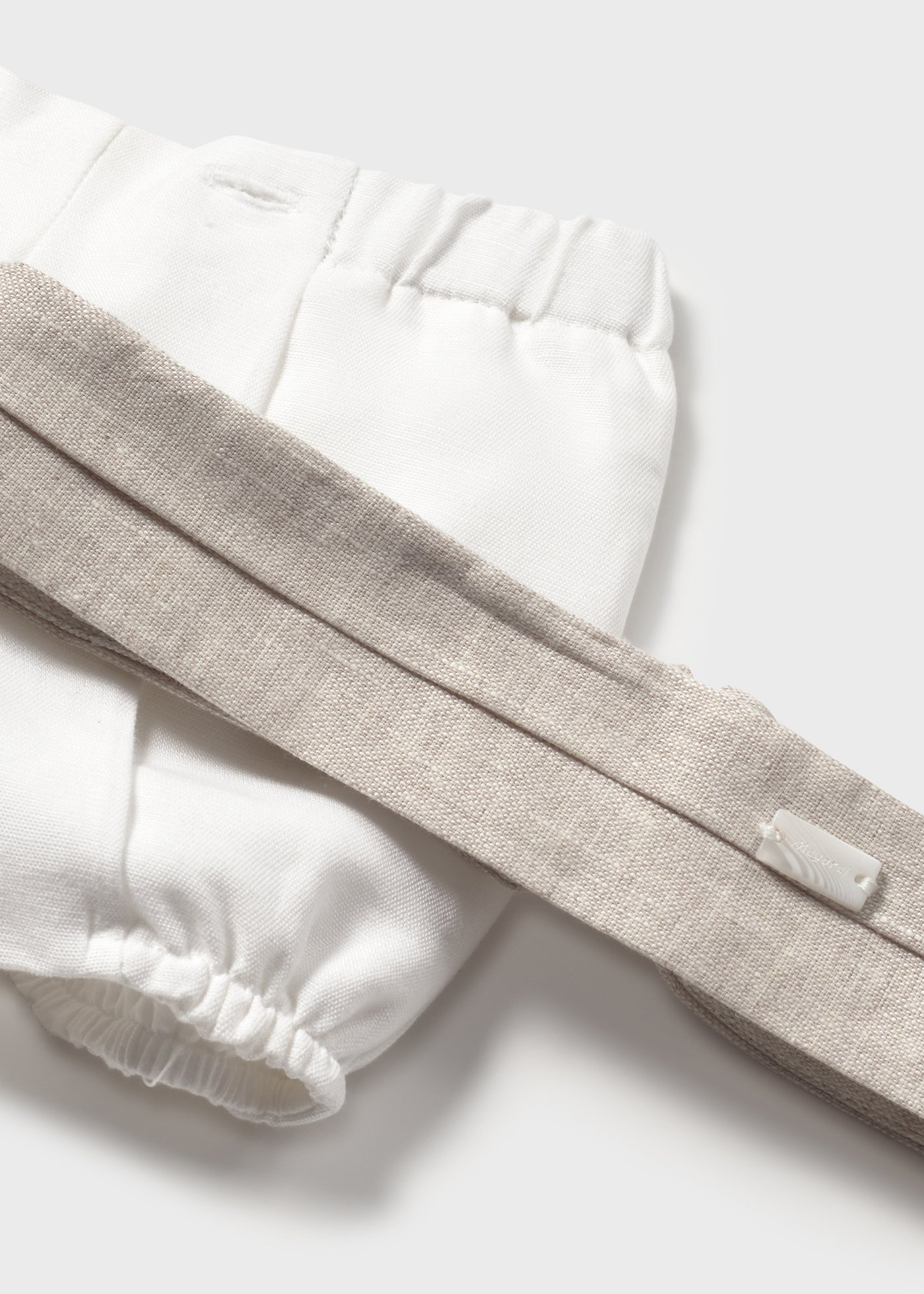Set ceremonie pantaloni scurti si camasa nou-nascut