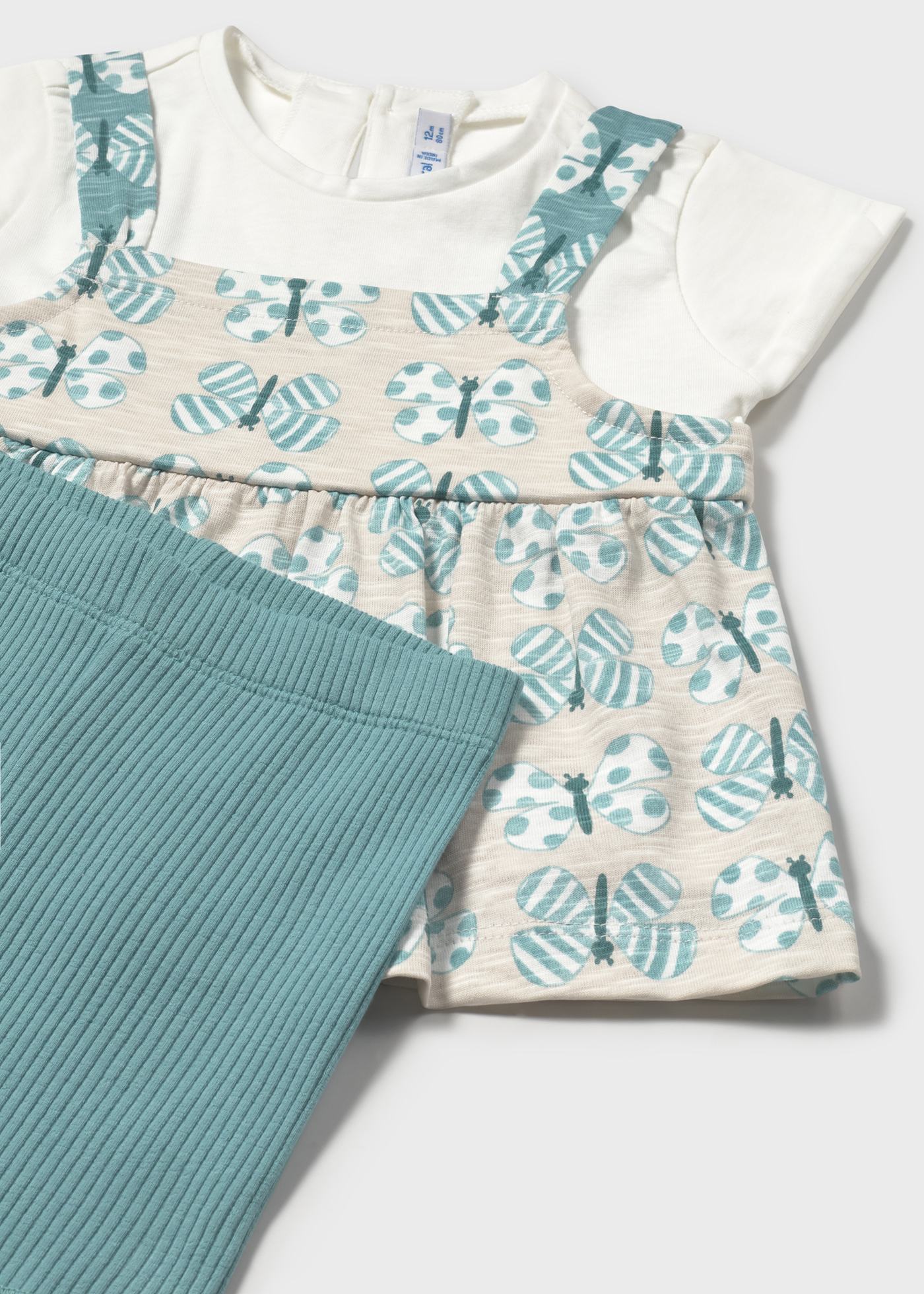 Set pantaloni scurti si tricou bebe