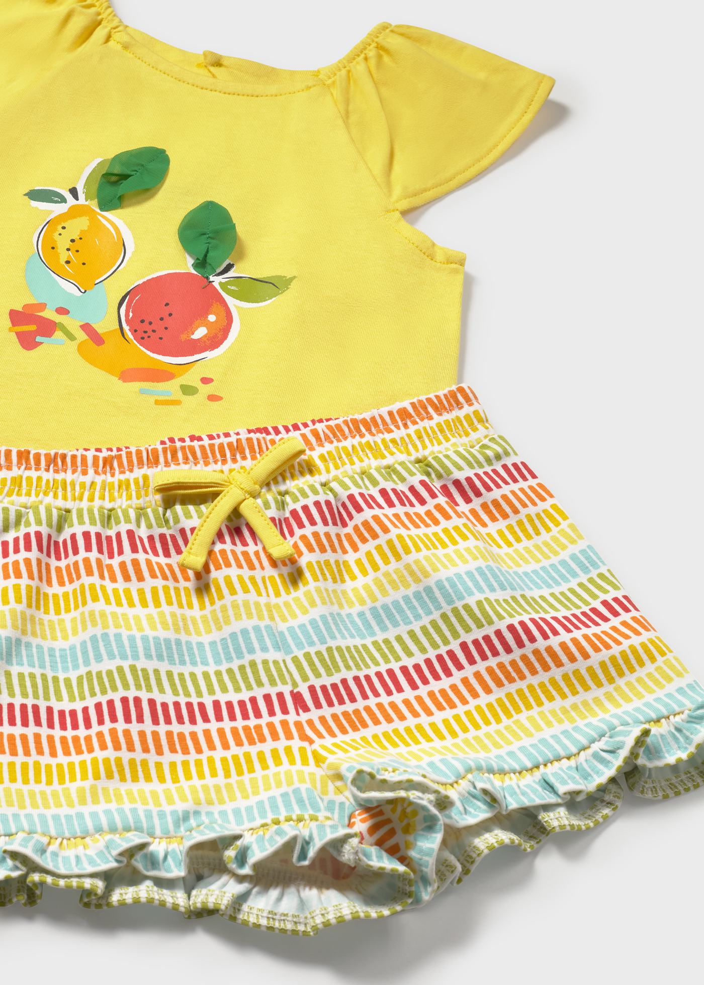 Conjunto pantalón corto y camiseta frutas bebé