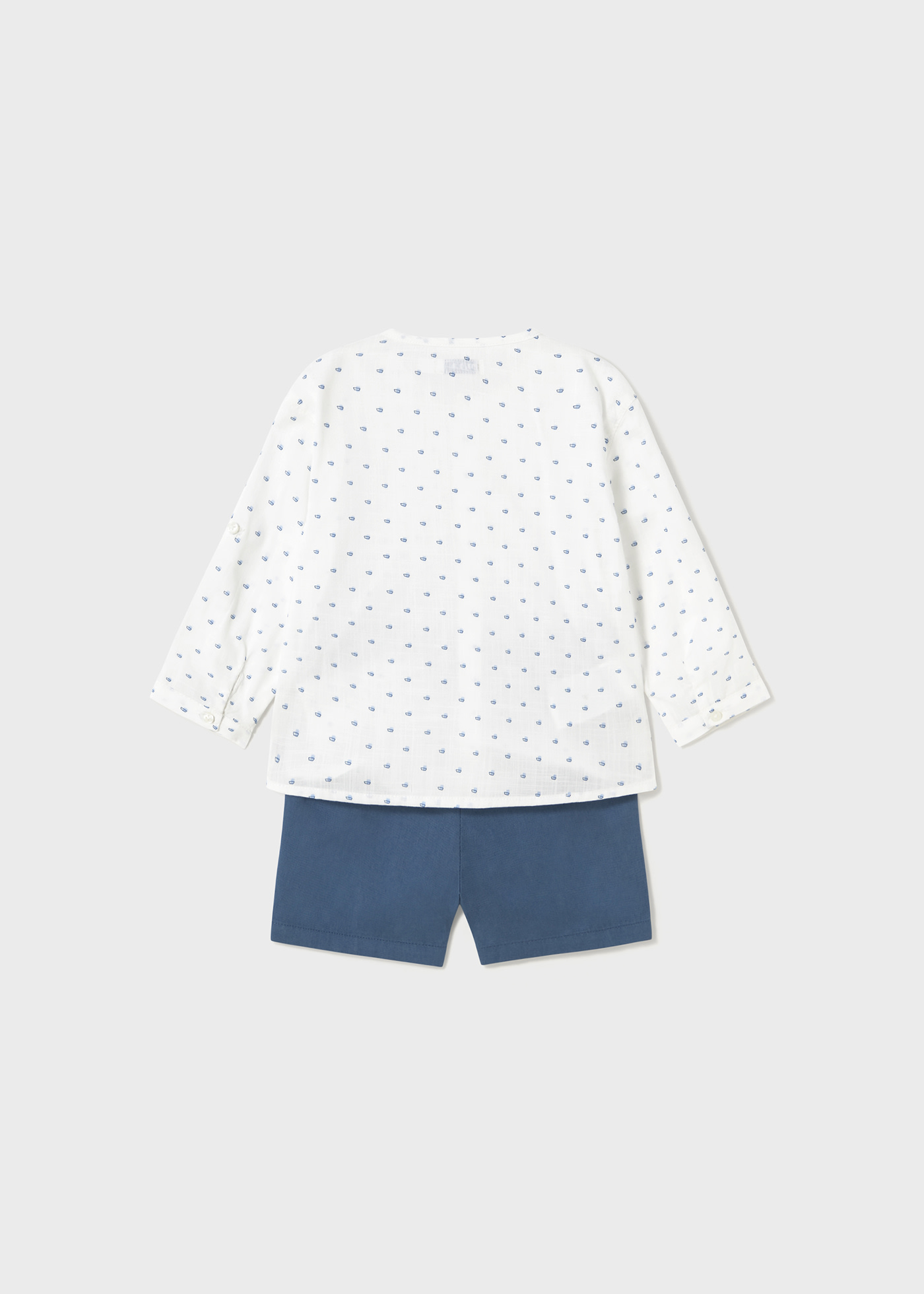 Conjunto bermudas e camisa estampada bebé