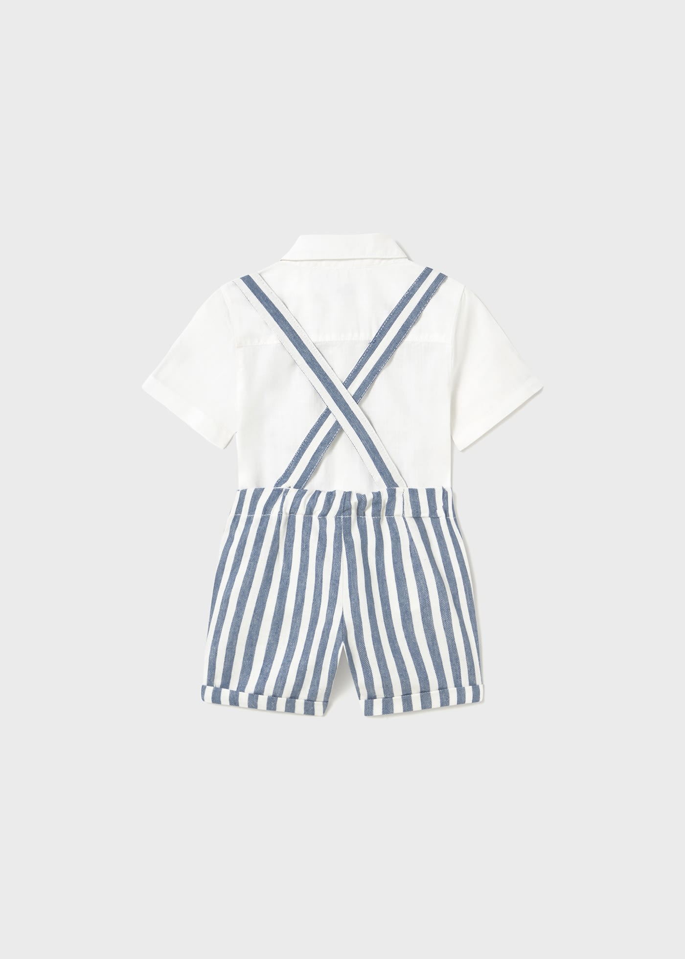 Baby shorts and shirt set with bow tie