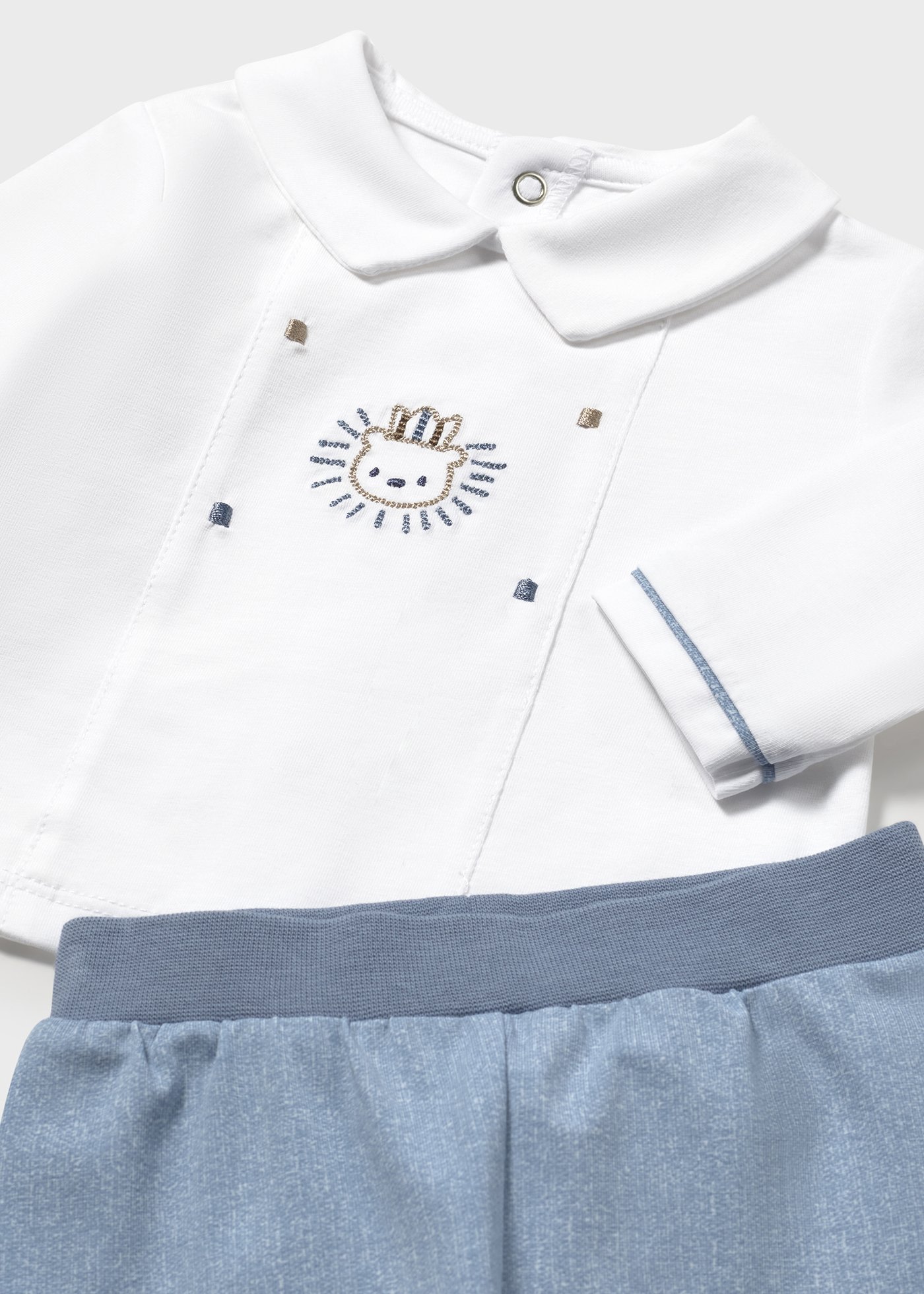 Set pantaloni cu botosei si tricou cu guler nou-nascut