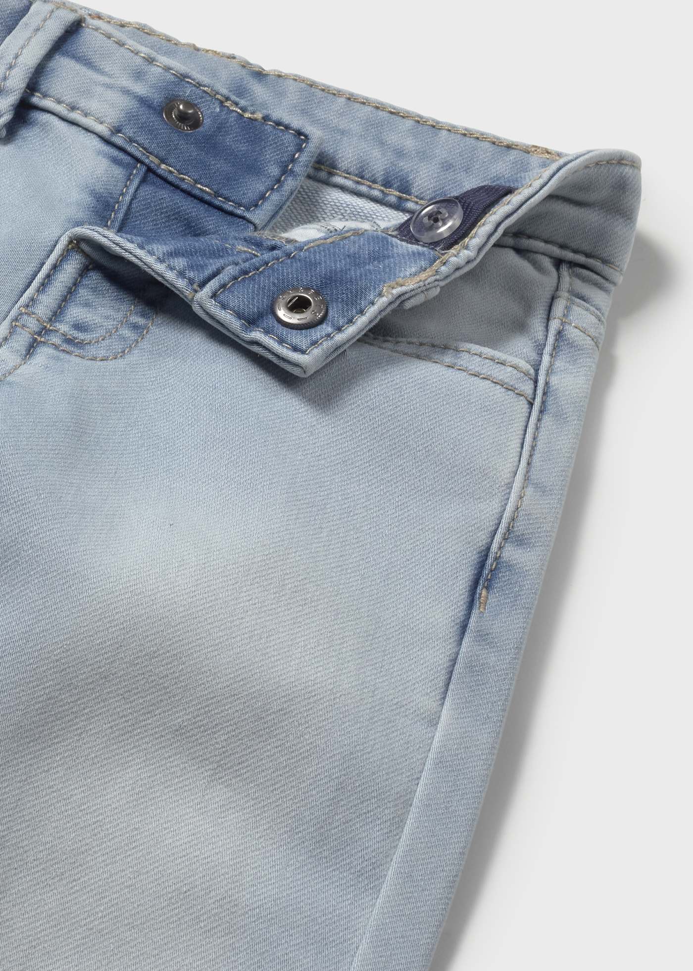 Jeans aderente neonato