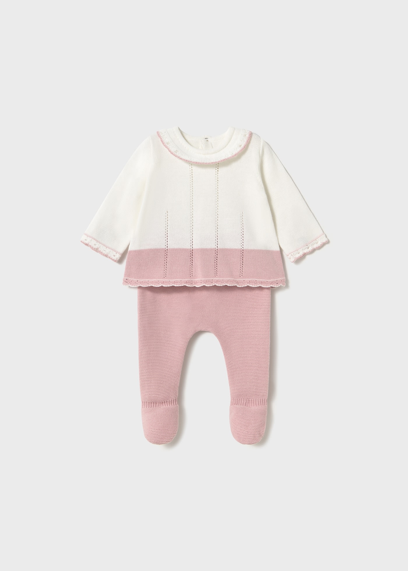 Set pantaloni cu botosei si pulover tricot nou-nascut