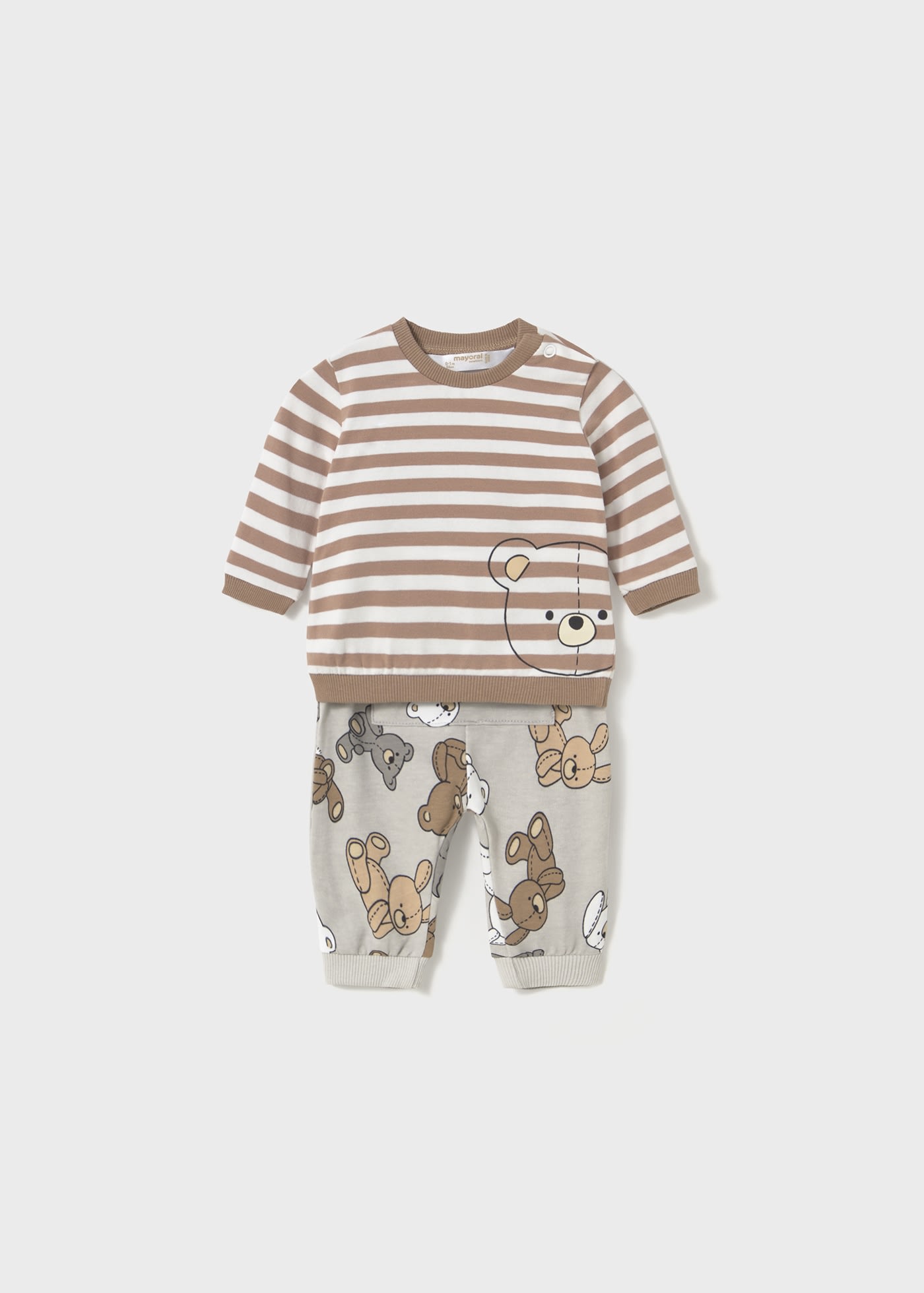 Newborn 4-Piece Set with Pants