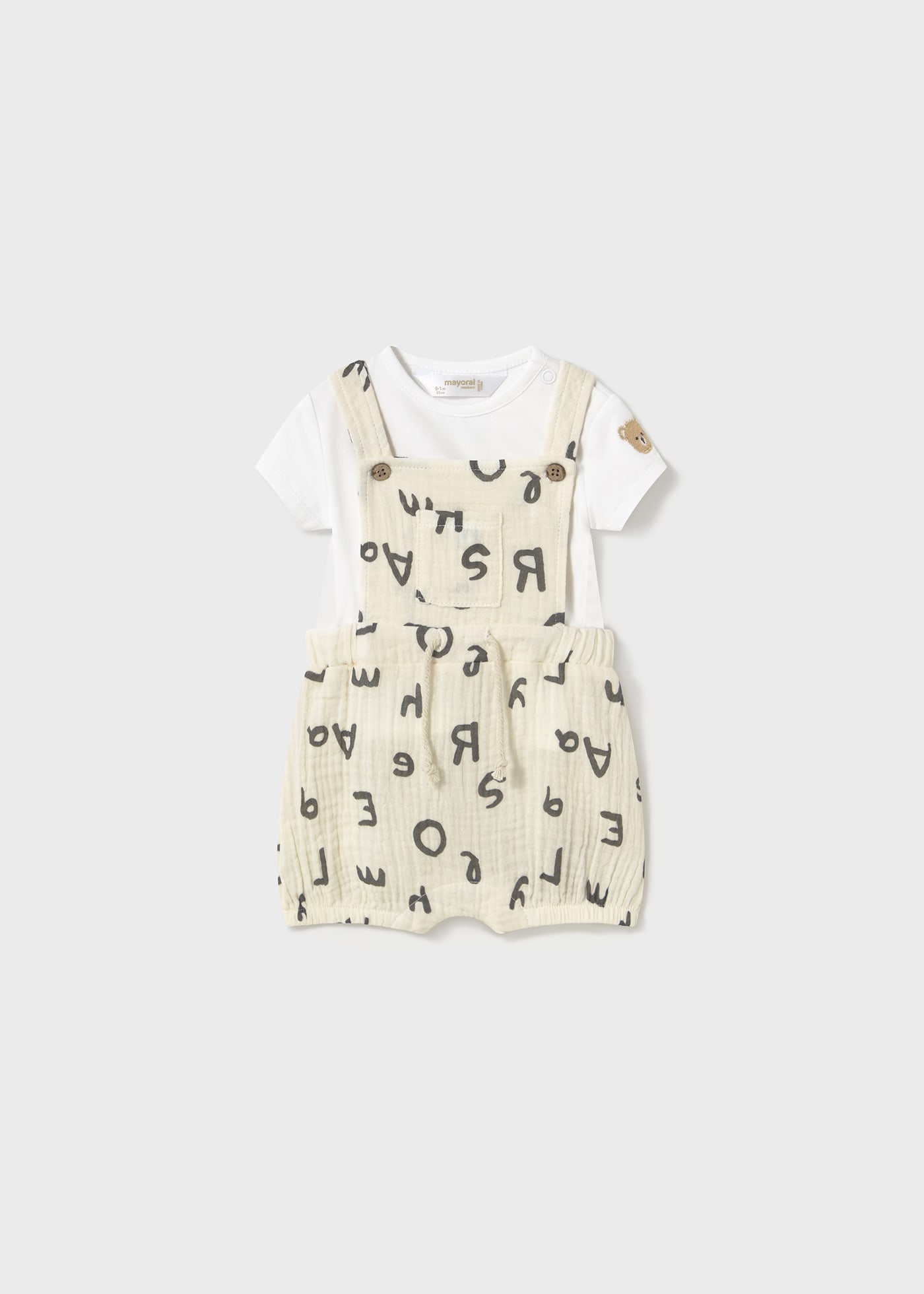Set salopeta cu litere si tricou nou-nascut