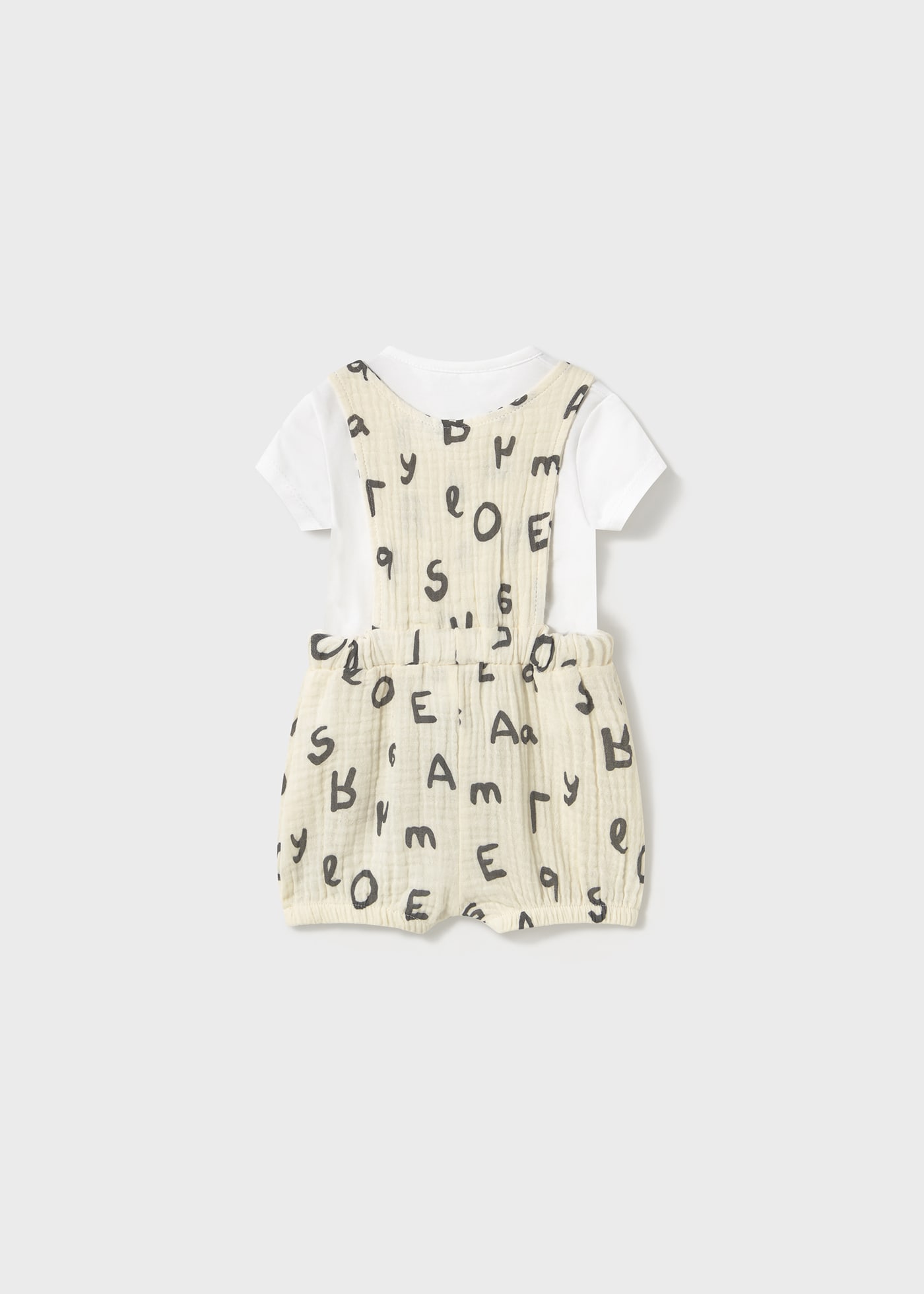 Set salopeta cu litere si tricou nou-nascut