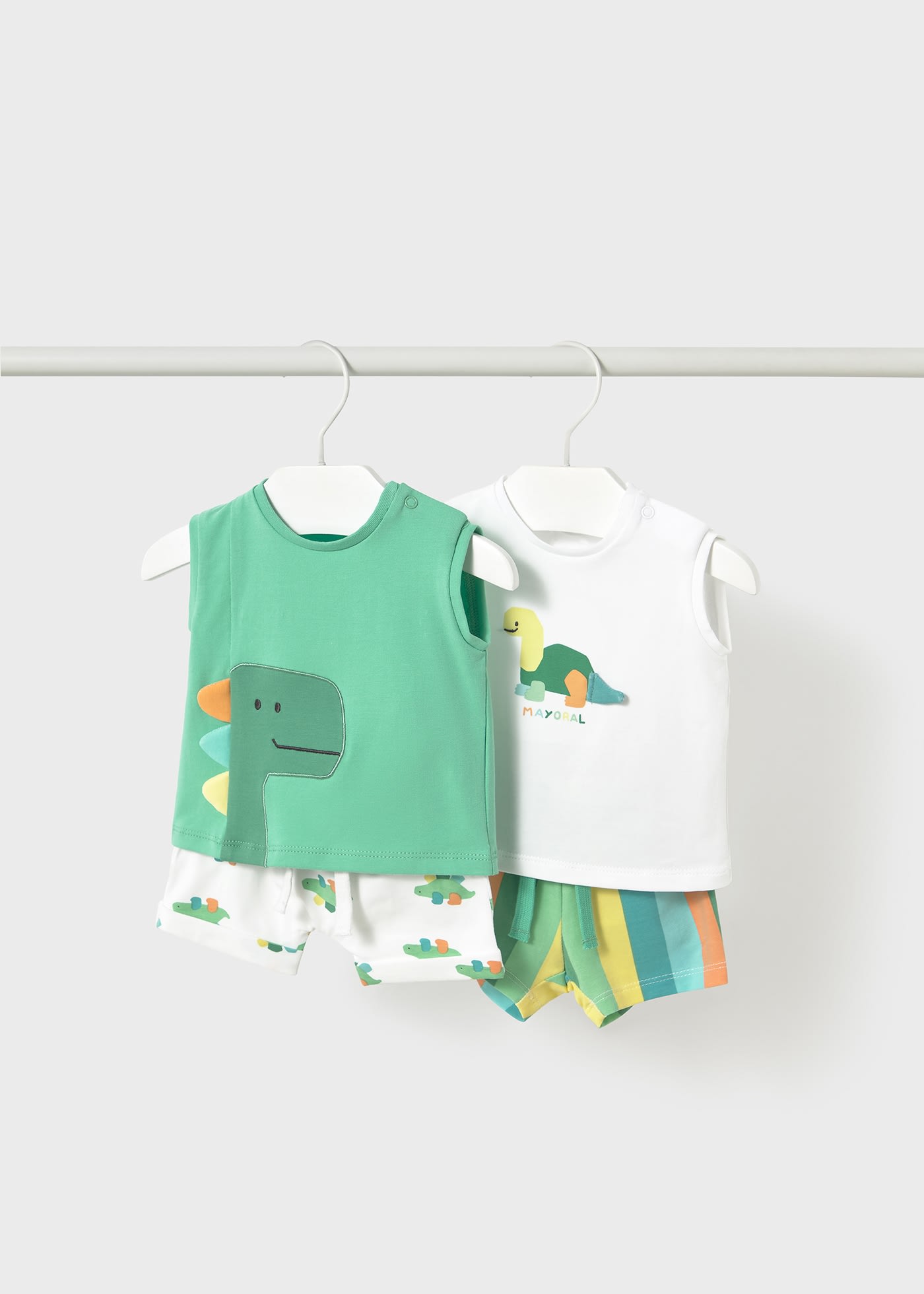 Newborn 4-Piece Sleeveless Set