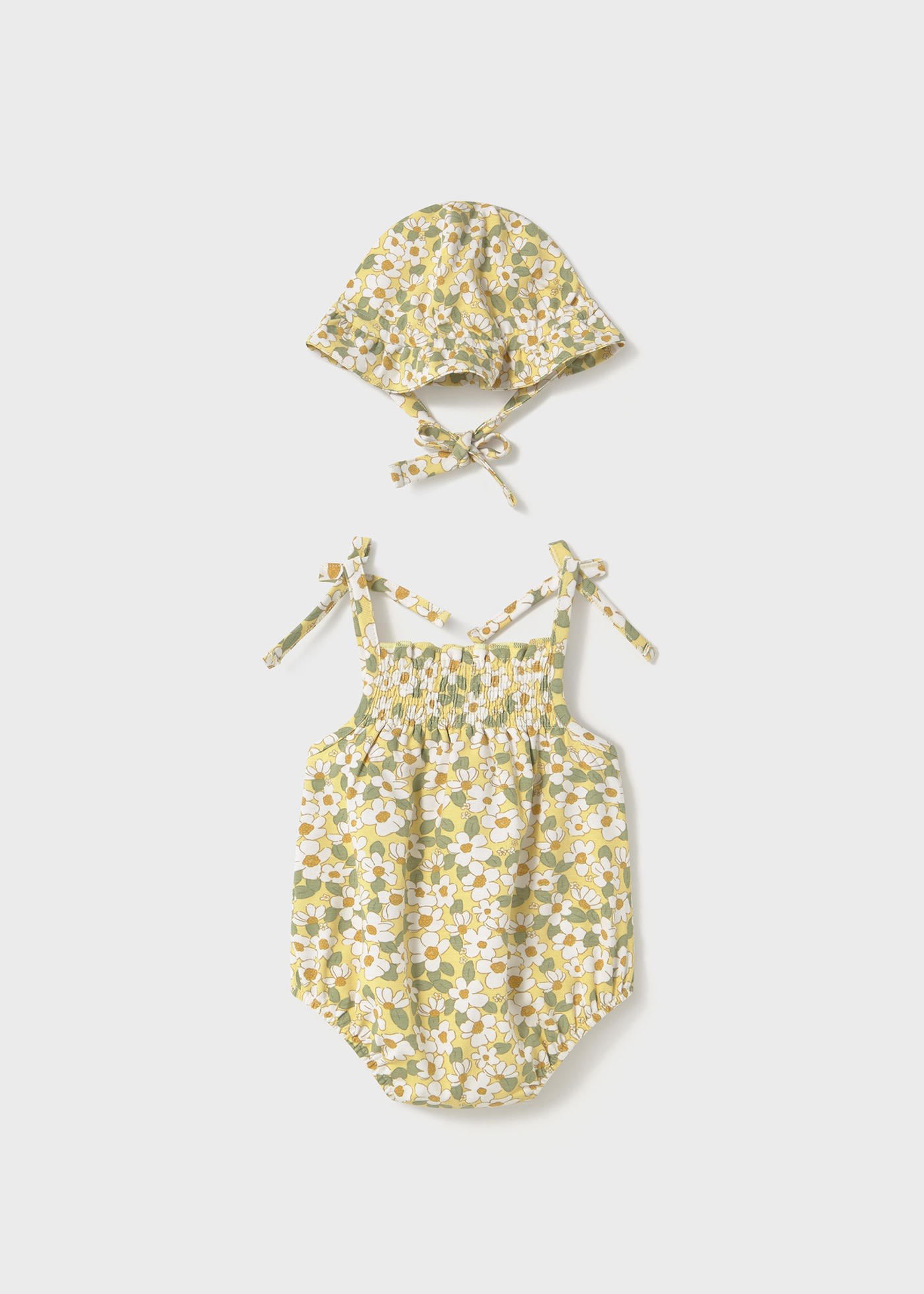 Newborn girl floral romper with bonnet