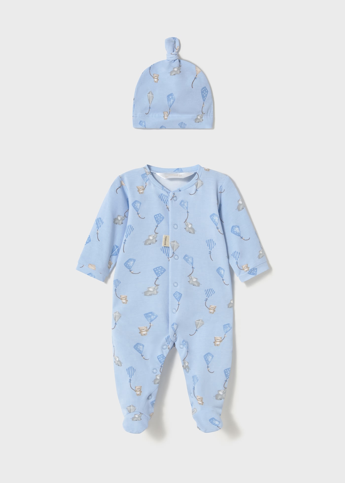 Newbotn boy romper set with hat