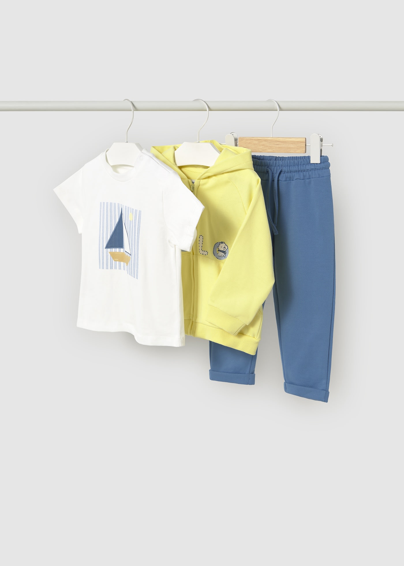 Jogginganzug mit T-Shirt Segelschiff Baby