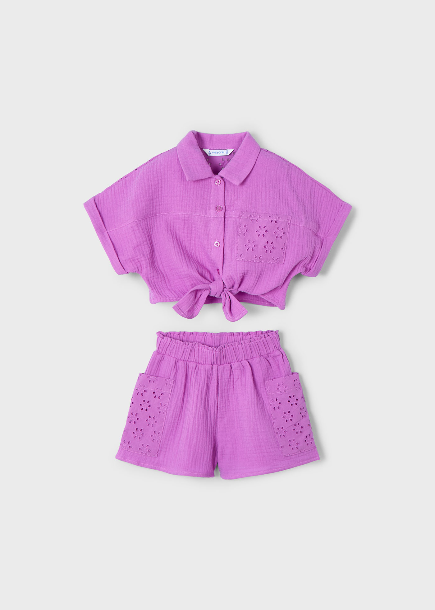 Girl openwork shorts and blouse set