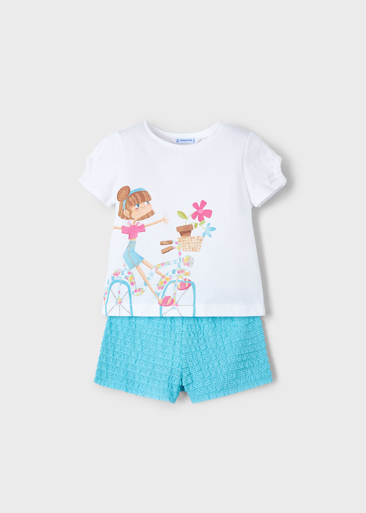 Conjunto pantalón corto fantasía y camiseta niña
