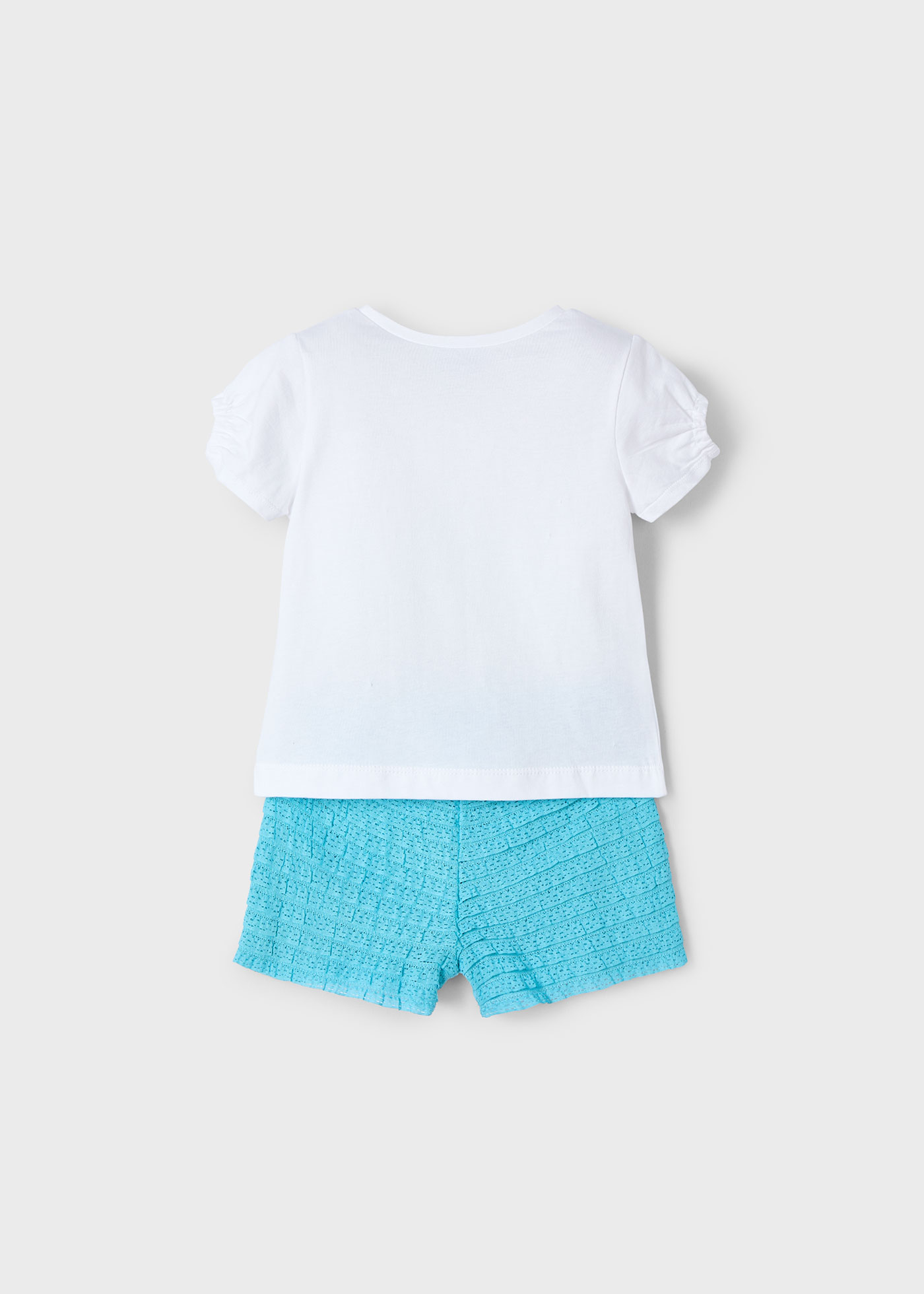 Conjunto pantalón corto fantasía y camiseta niña