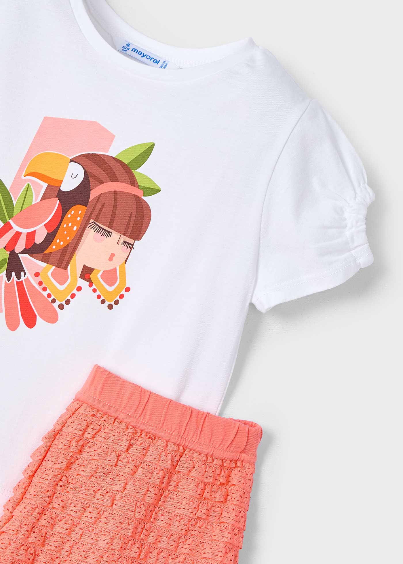 Conjunto pantalón corto fantasía y camiseta niña