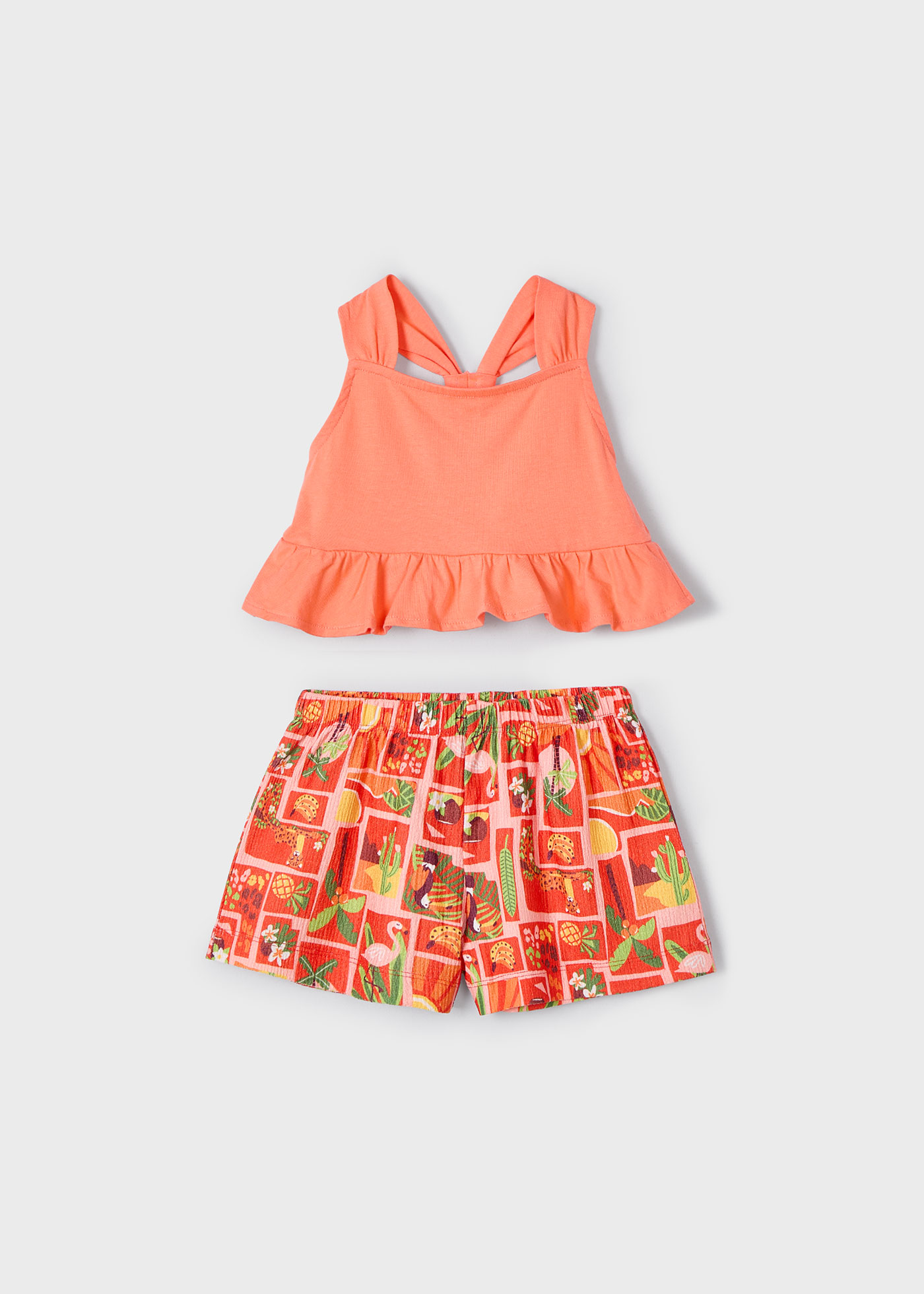Conjunto pantalón corto estampado y camiseta niña