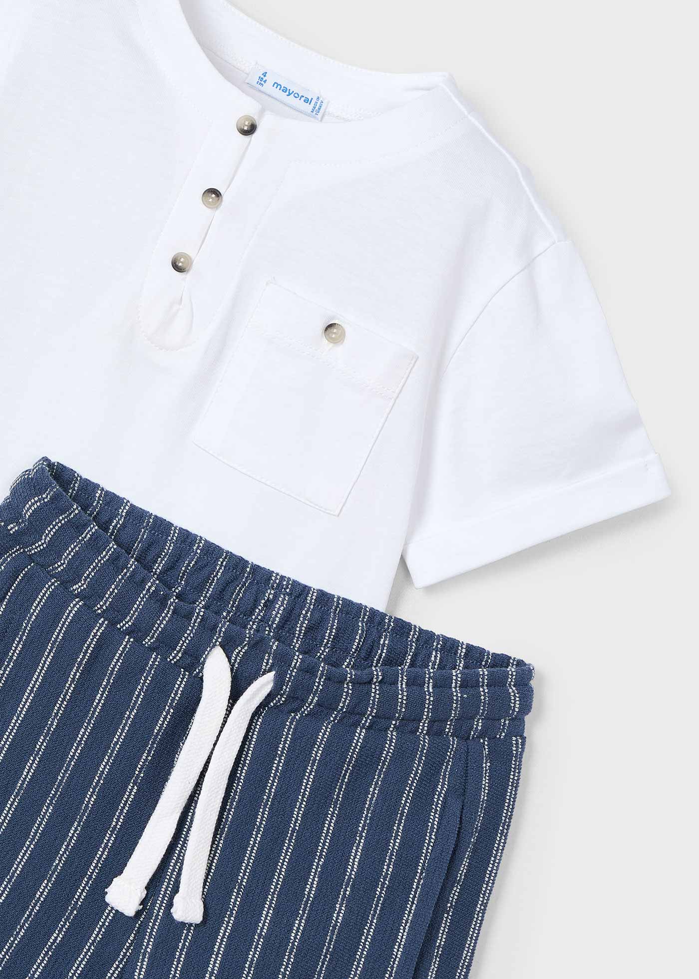 Conjunto bermudas riscas e t-shirt menino