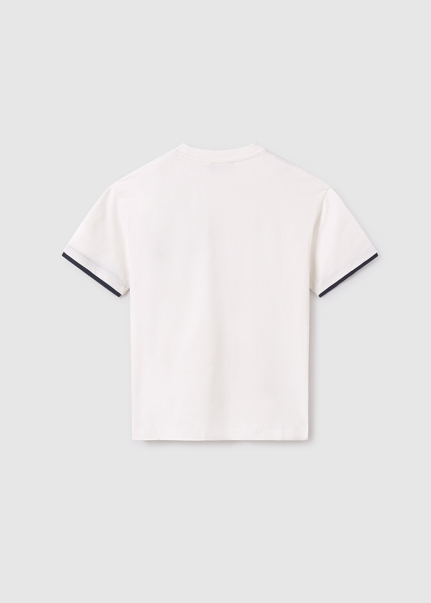 T-shirt contrastes rapaz