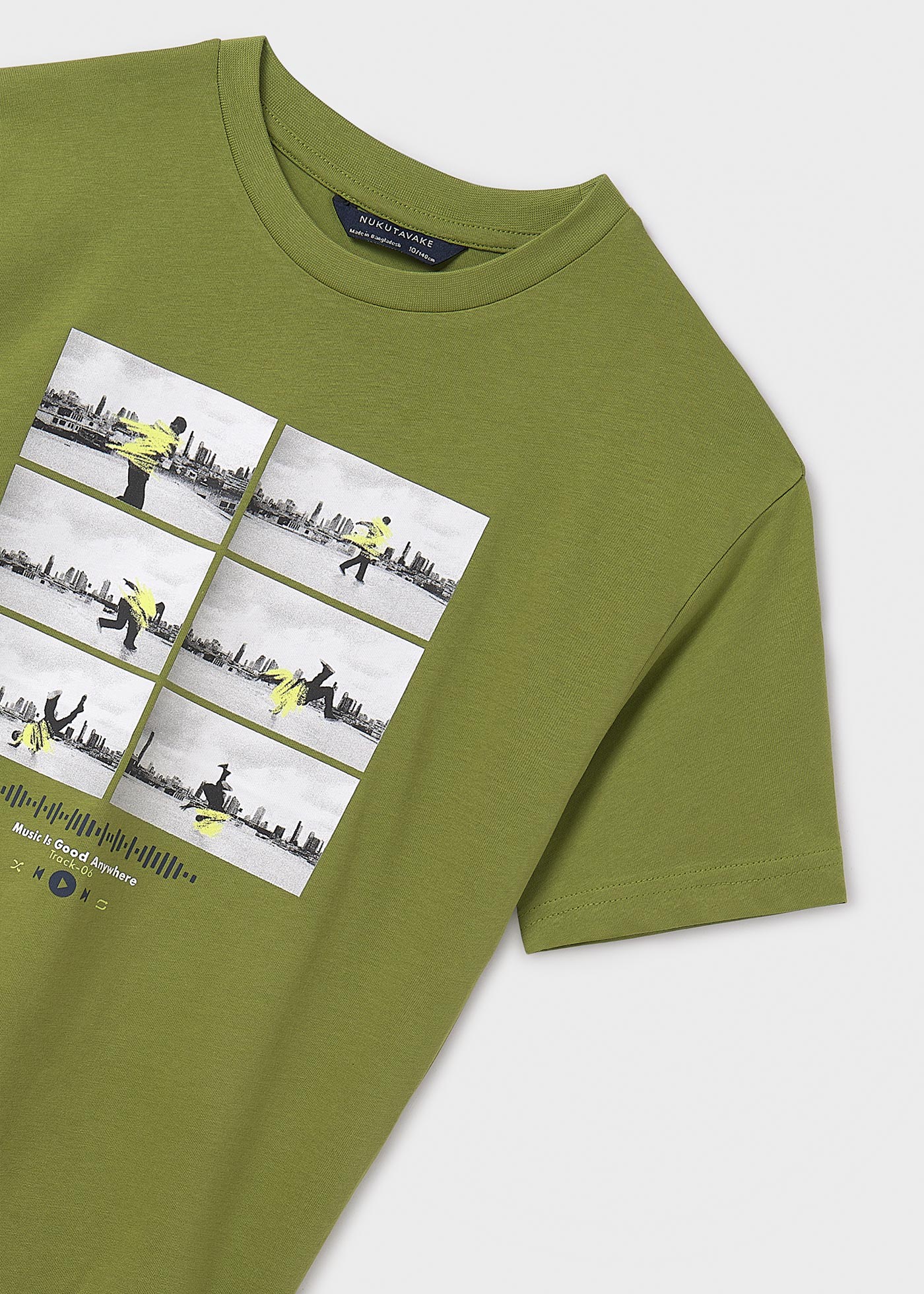 Tricou dans urban baiat