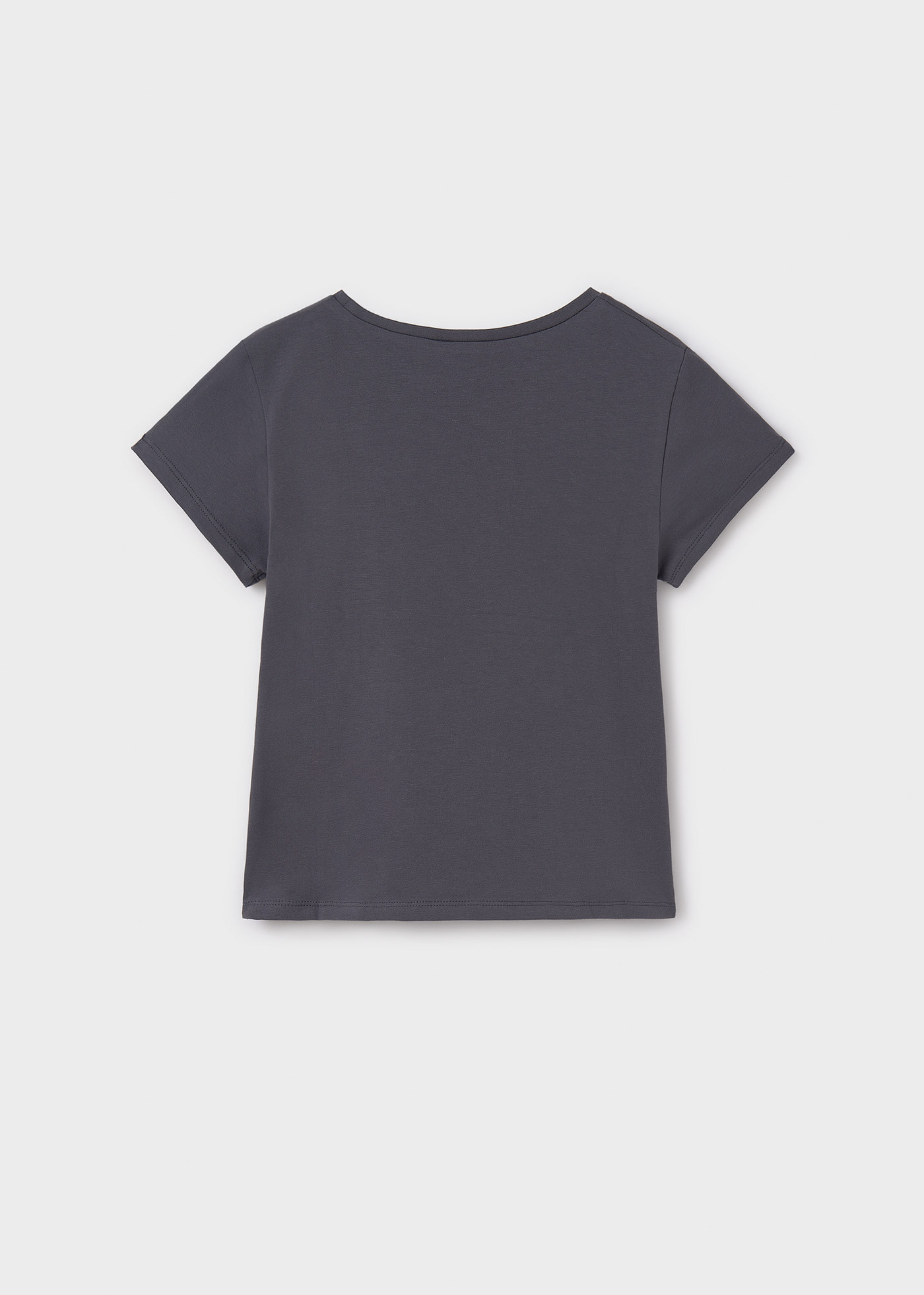 Camiseta bordado flor chica