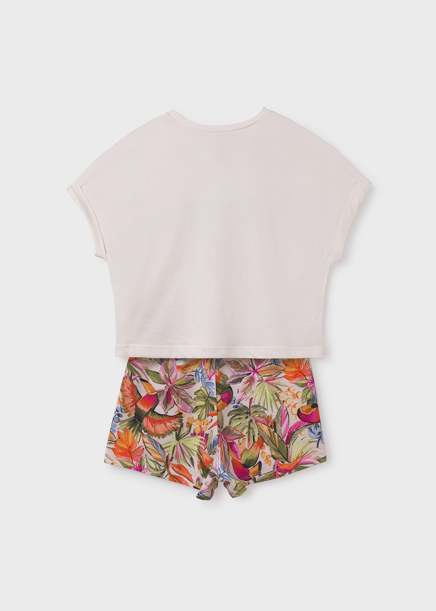 Conjunto pantalón corto y camiseta gráfica chica