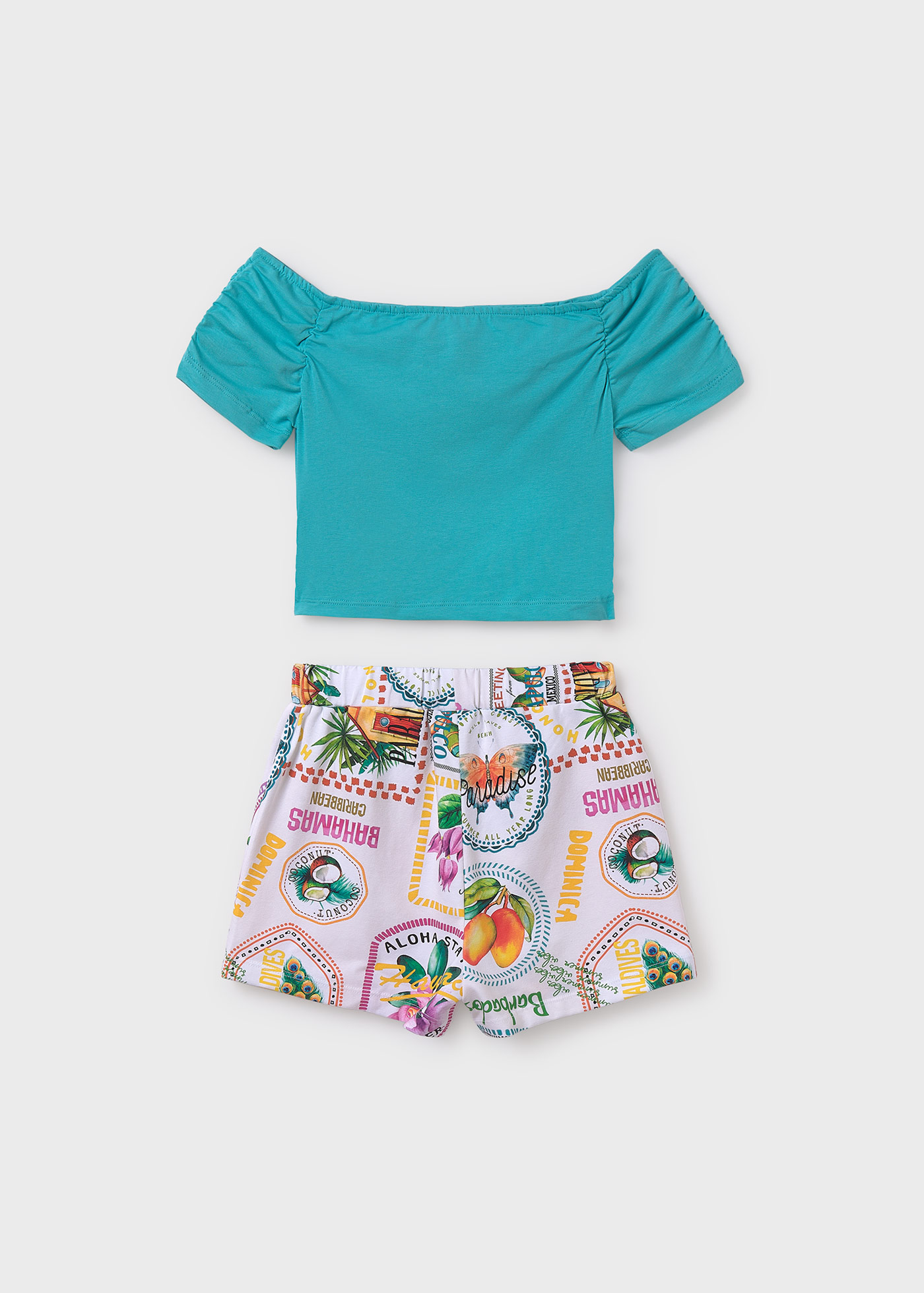 Completo shorts e top ragazza