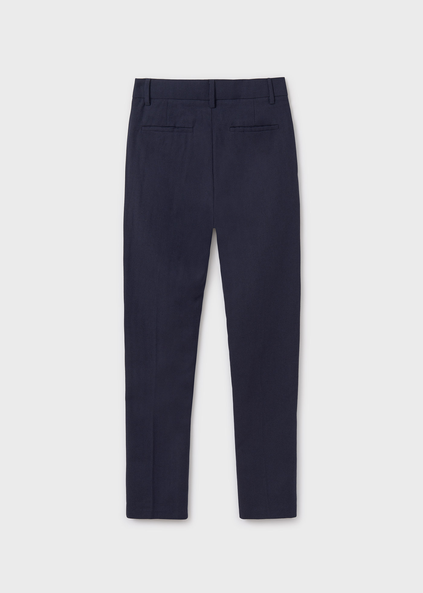 Pantaloni eleganti cu in baiat