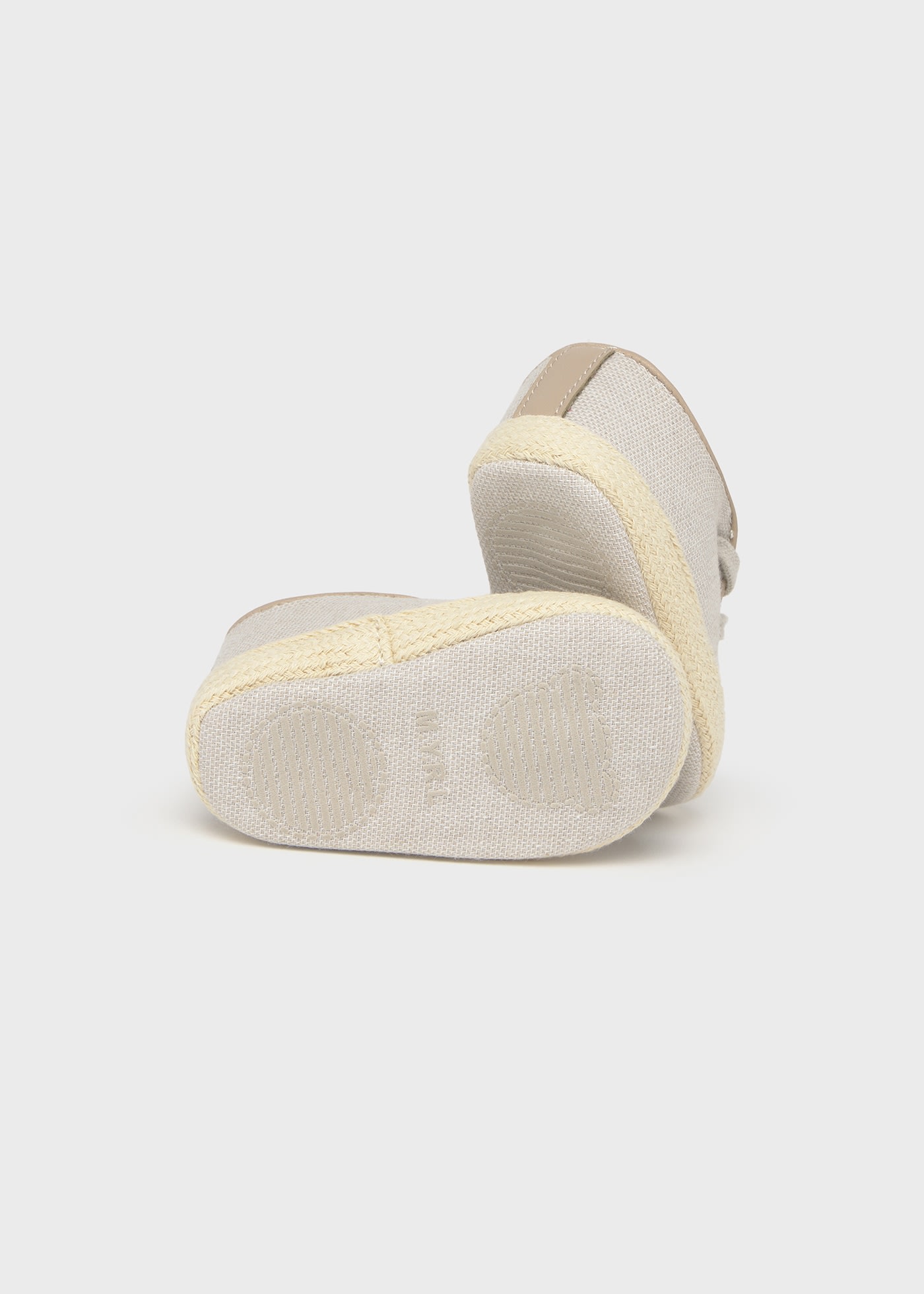 Scarpe lacci neonato
