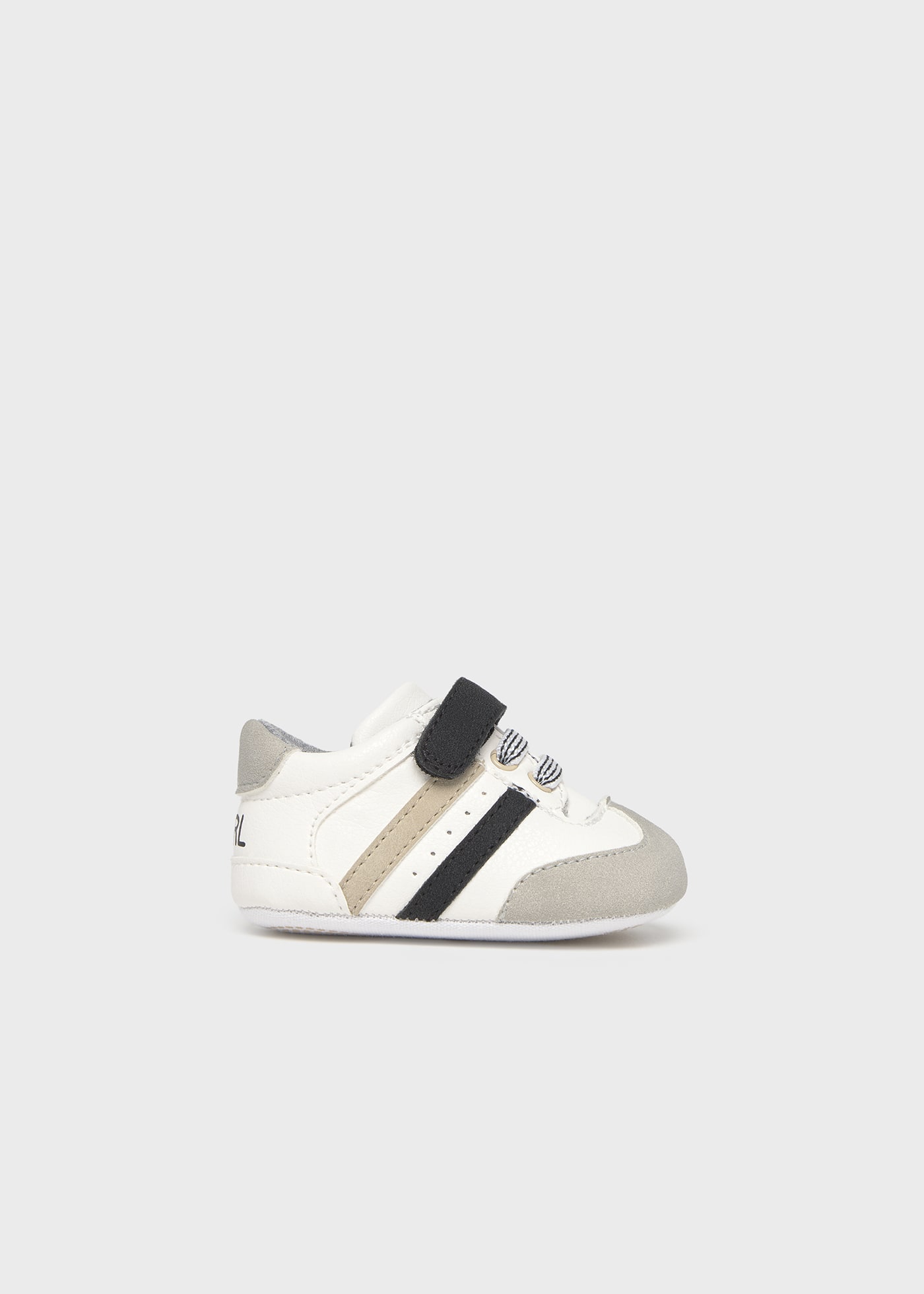 Sportschuhe Neugeborene