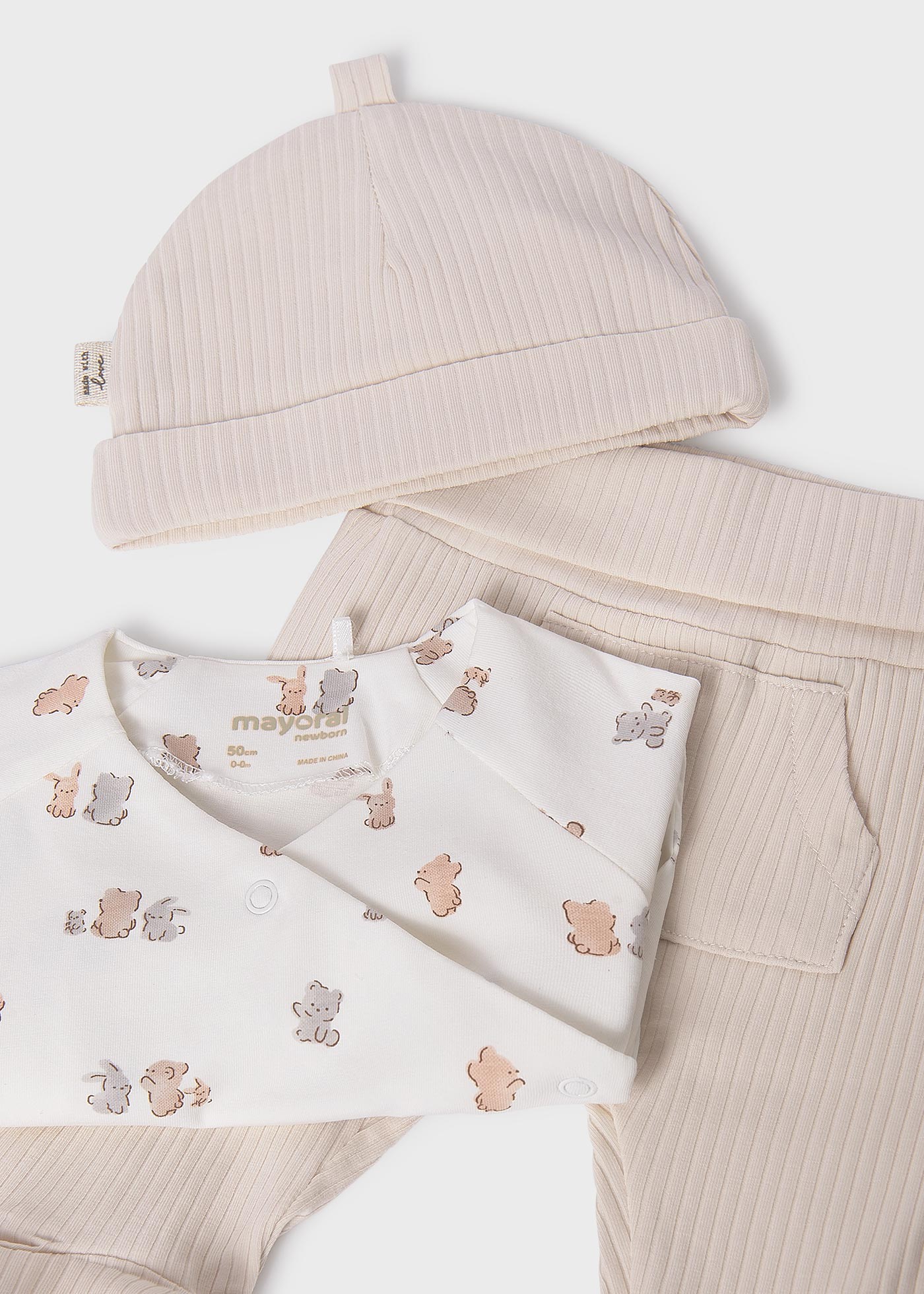 Set regalo 3 pezzi con cappellino neonato