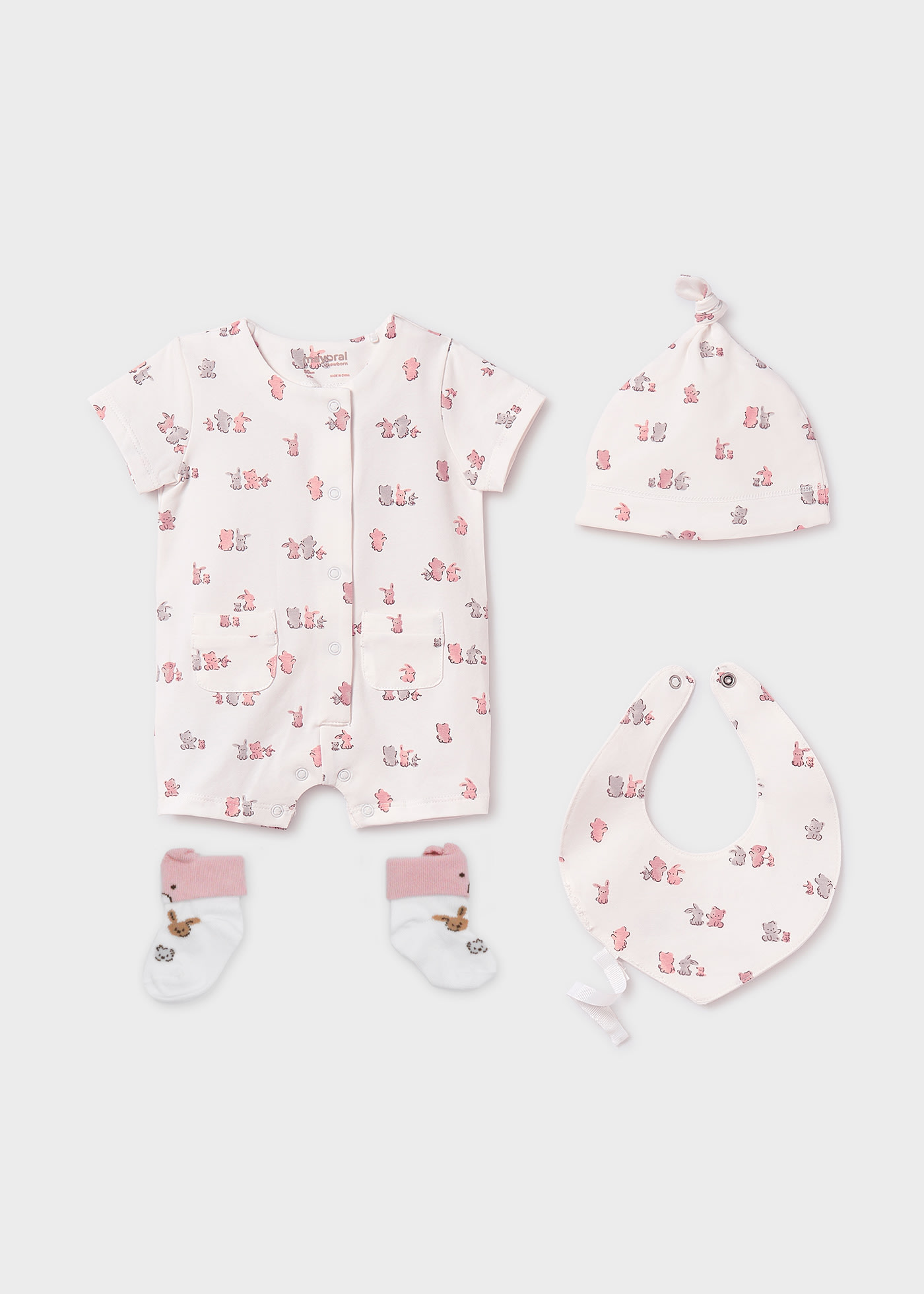 Baby 4 piece gift set