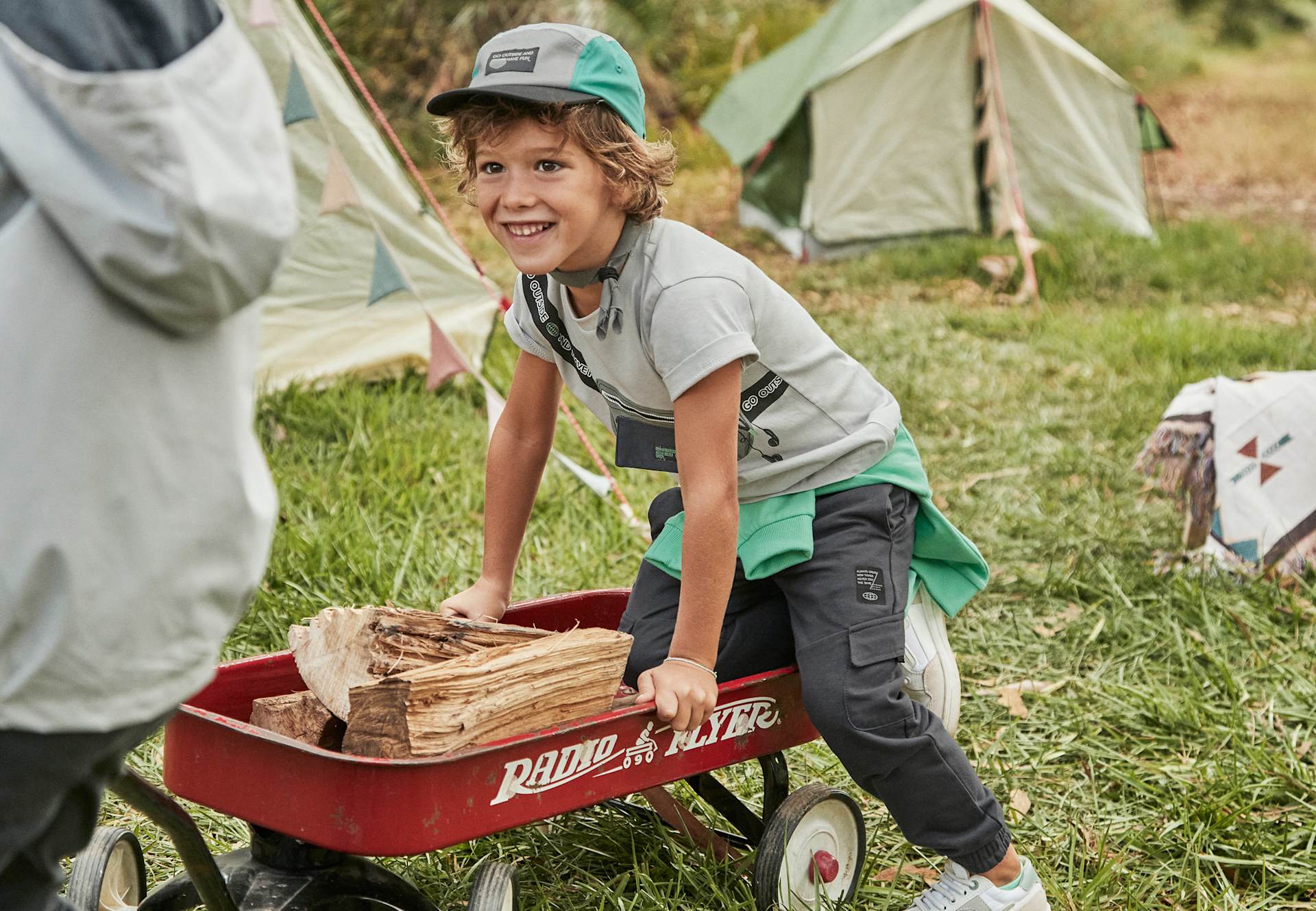 Boy cargo trousers