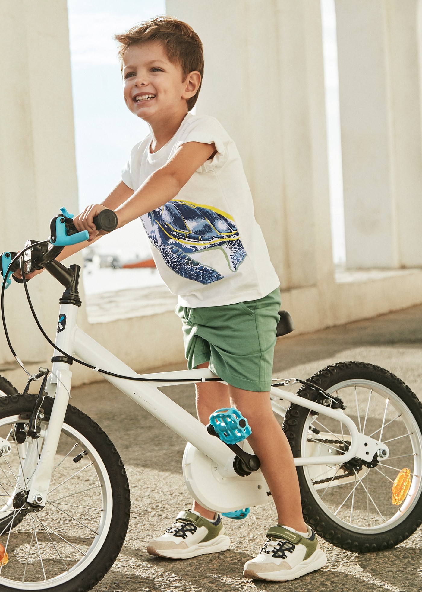 Completo pantaloncino e maglietta tartaruga bambino