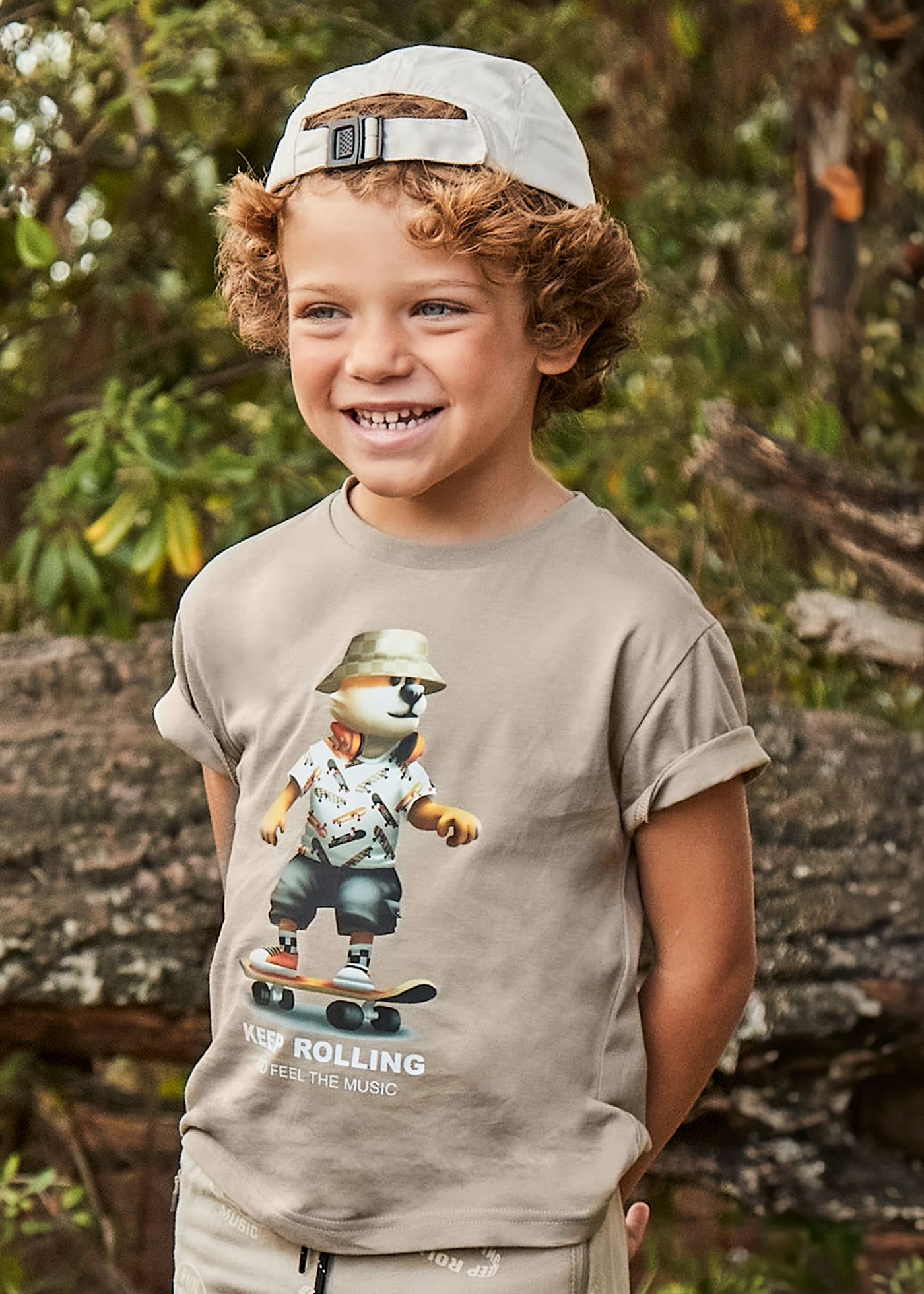 Camiseta animal monopatín niño