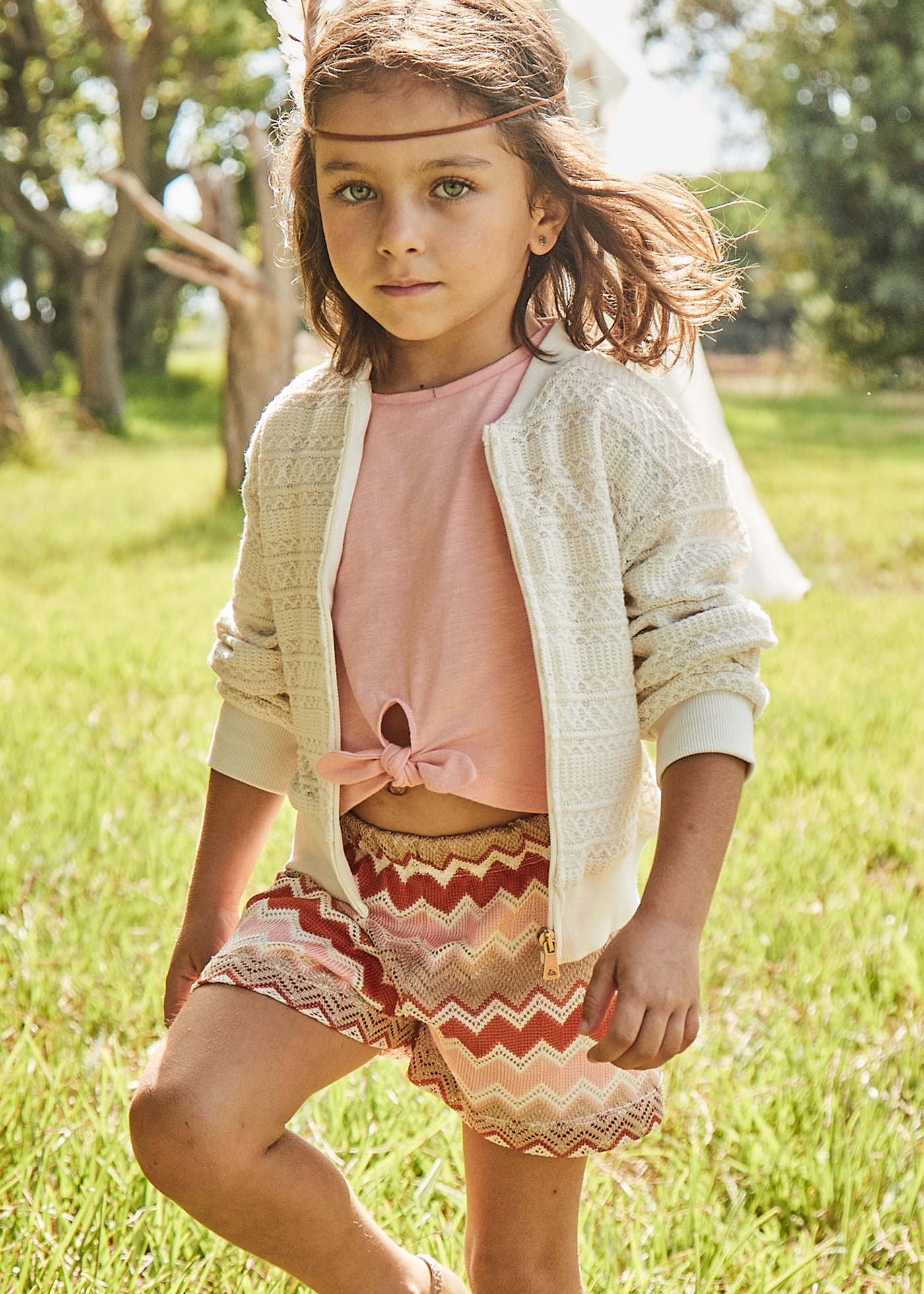 Conjunto pantalón corto zigzag y camiseta niña