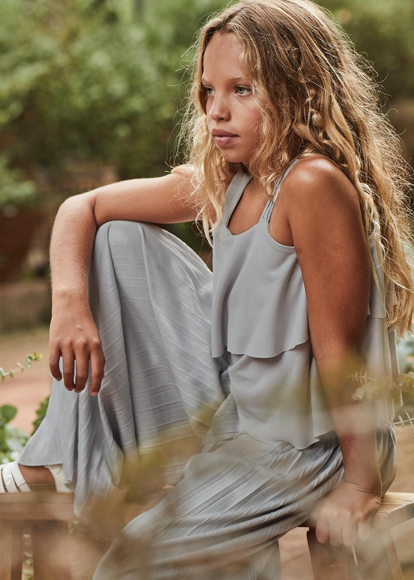 Set pantaloni lungi si top plisat fata