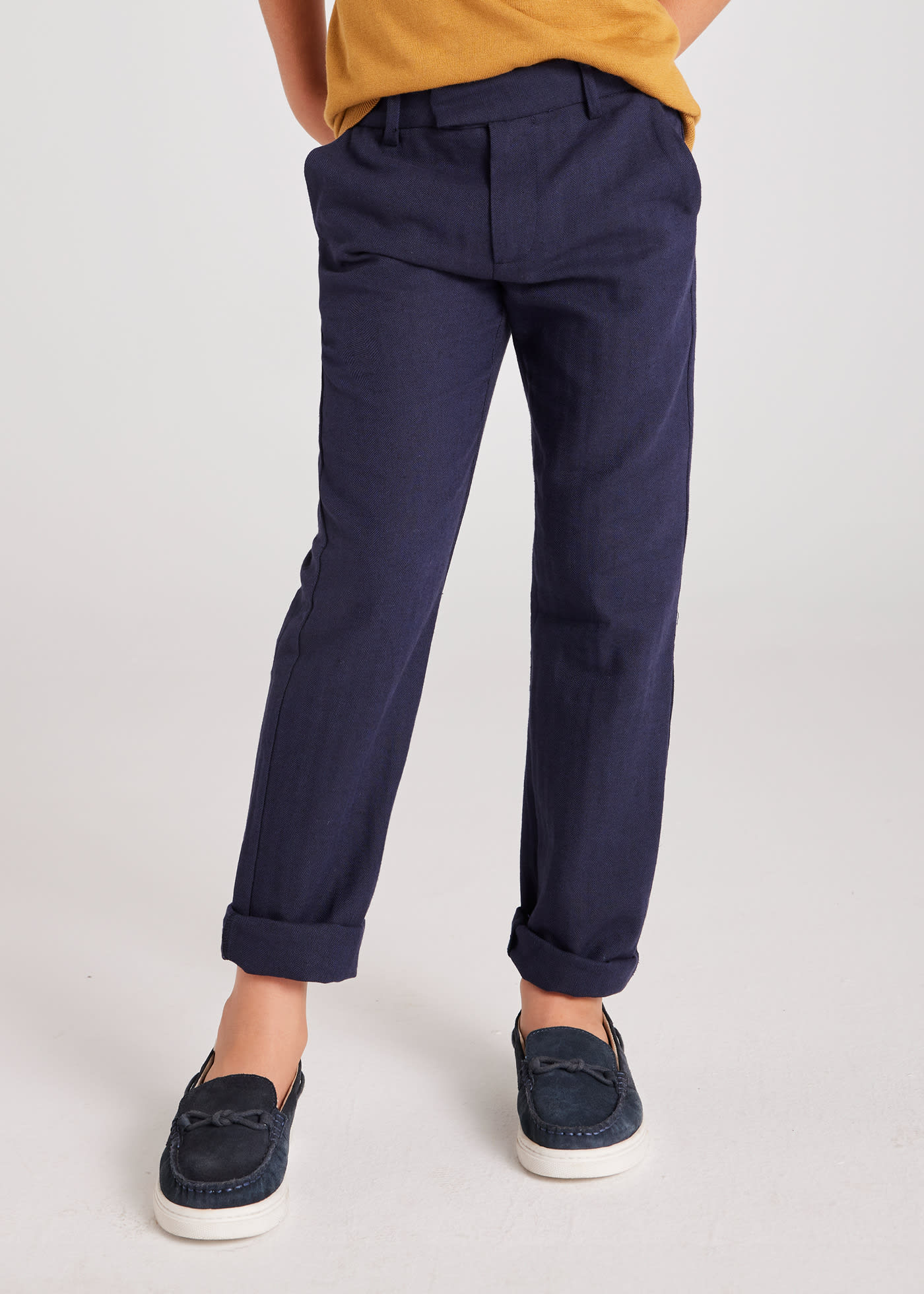 Pantaloni eleganti cu in baiat