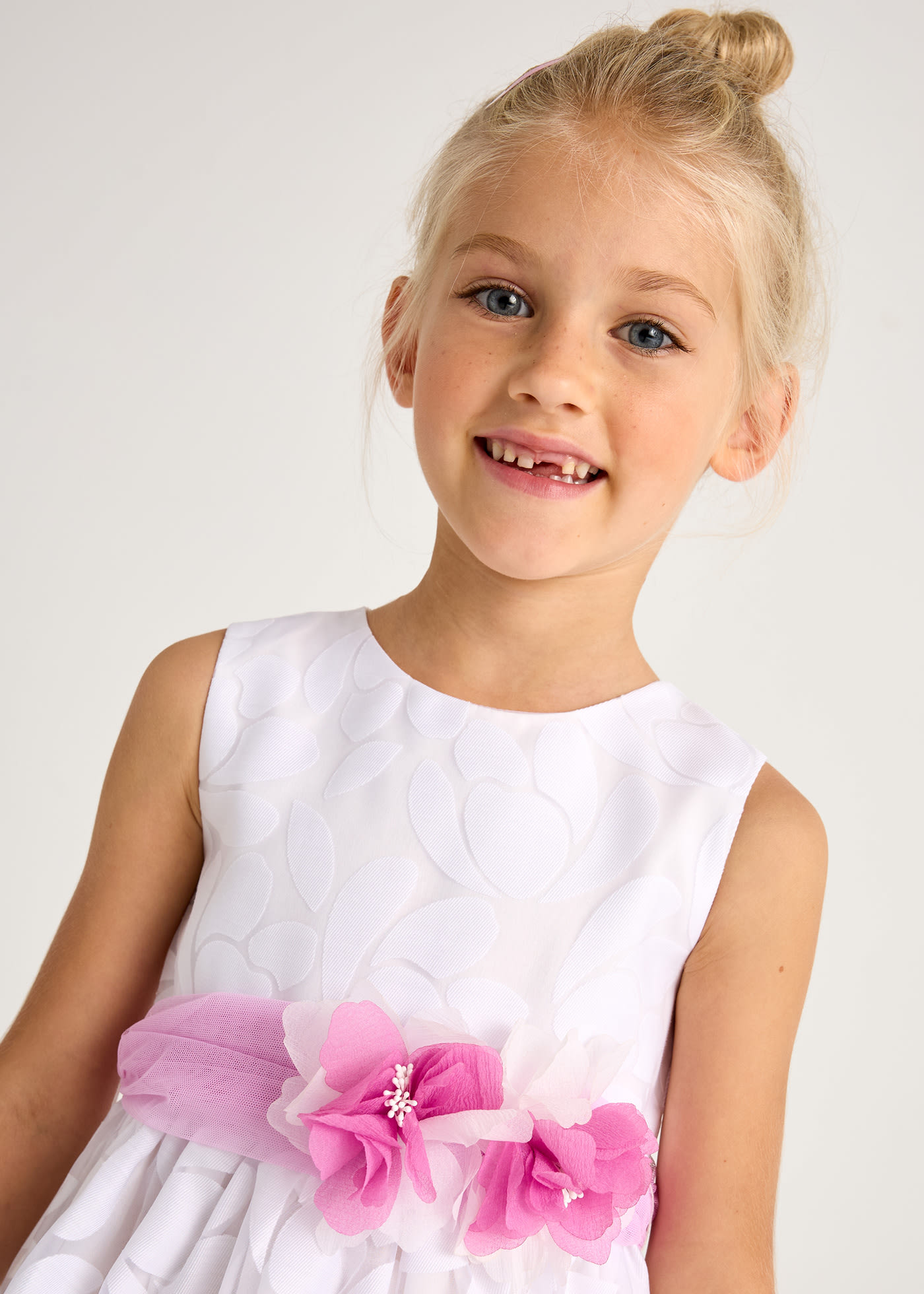 Vestido devoré com fita flores menina