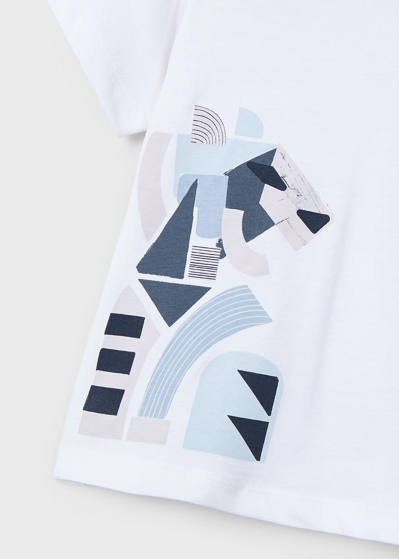 Boy geometric motif t-shirt