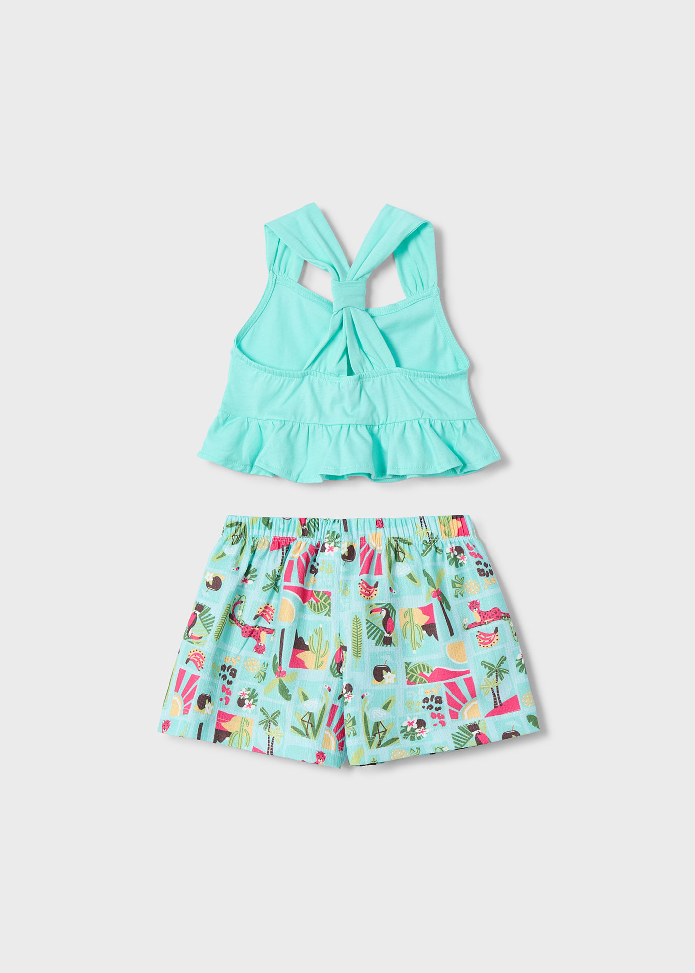 Conjunto pantalón corto estampado y camiseta niña