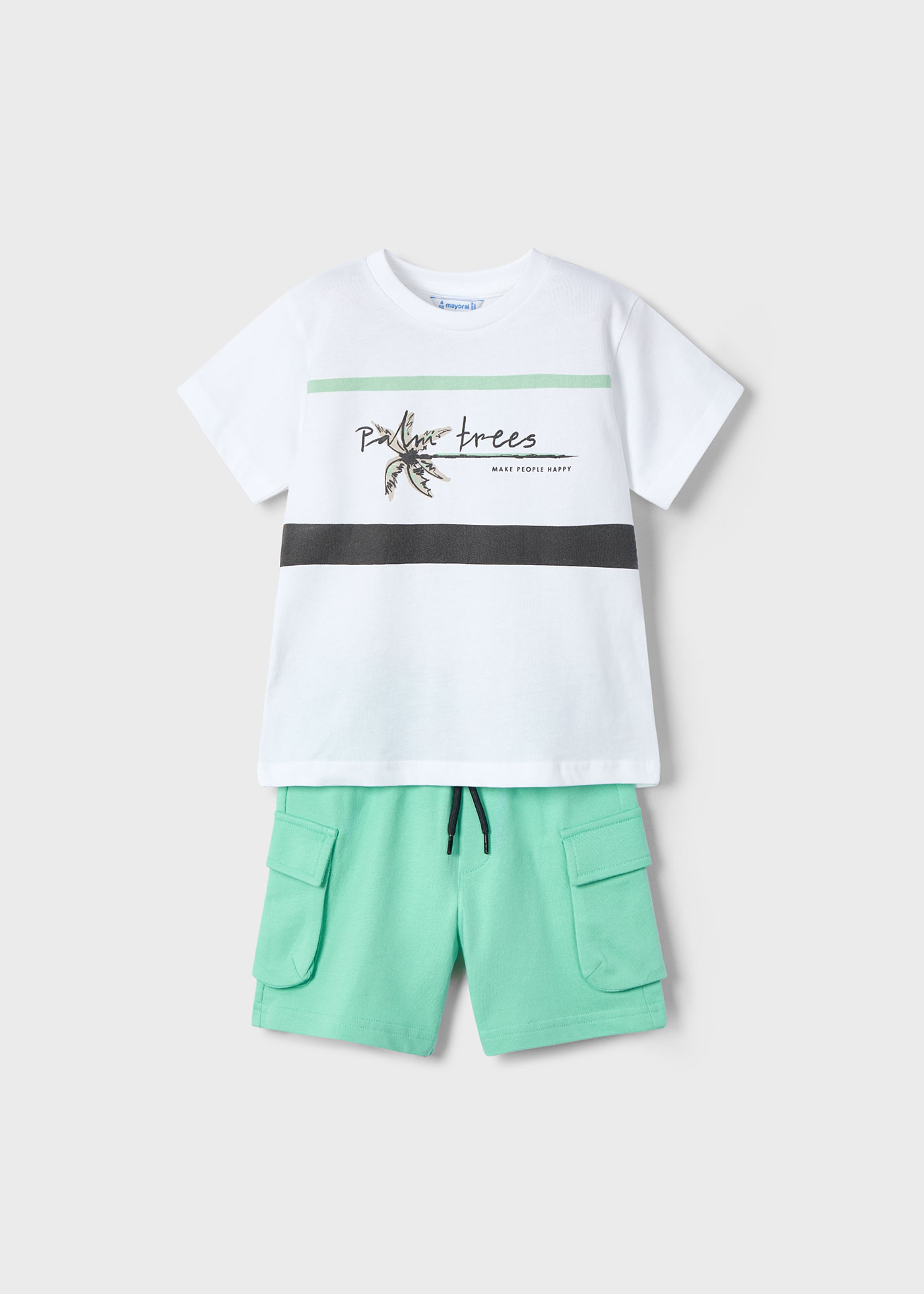Conjunto bermudas cargo e t-shirt menino