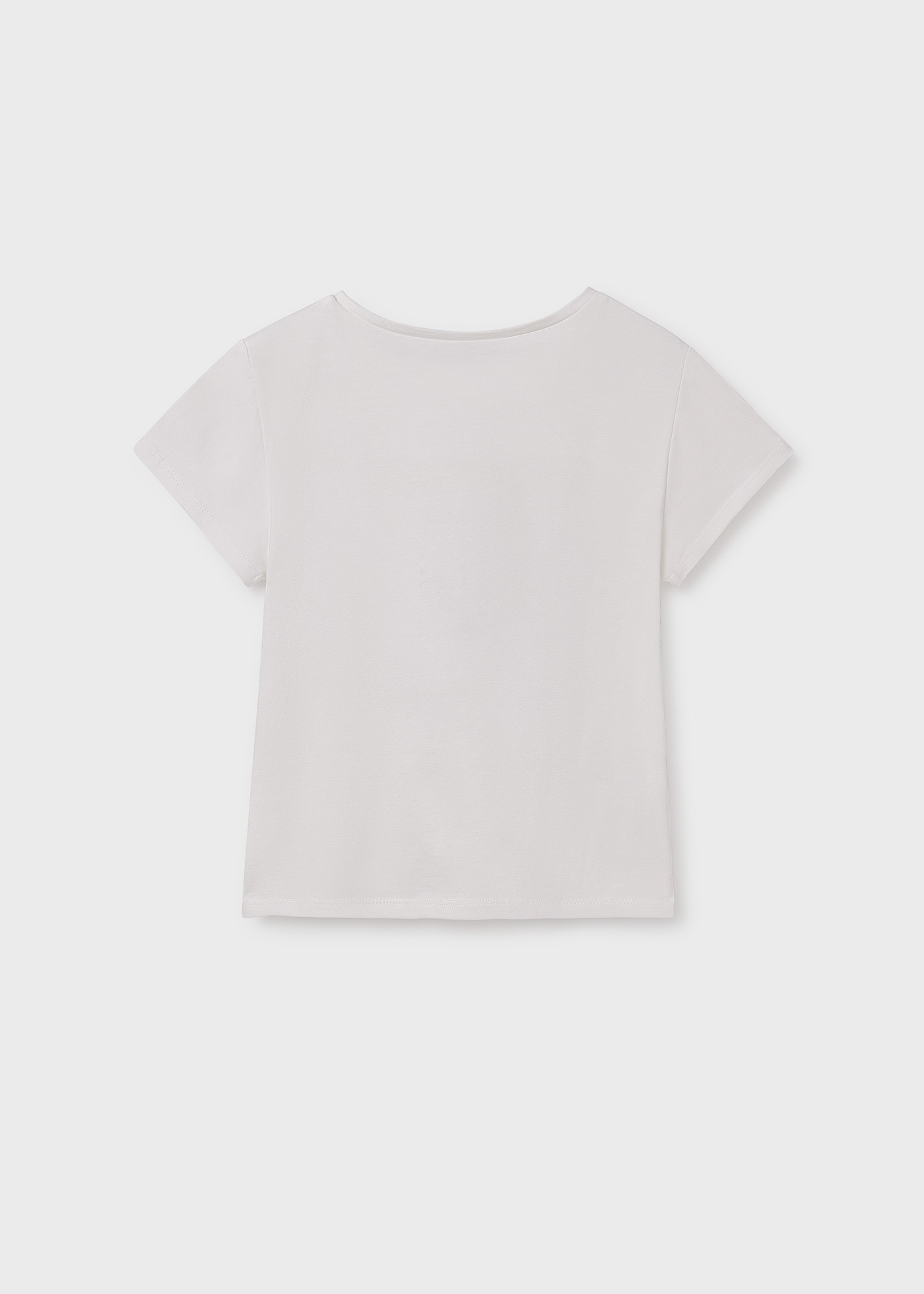 Playera bordado flor chica