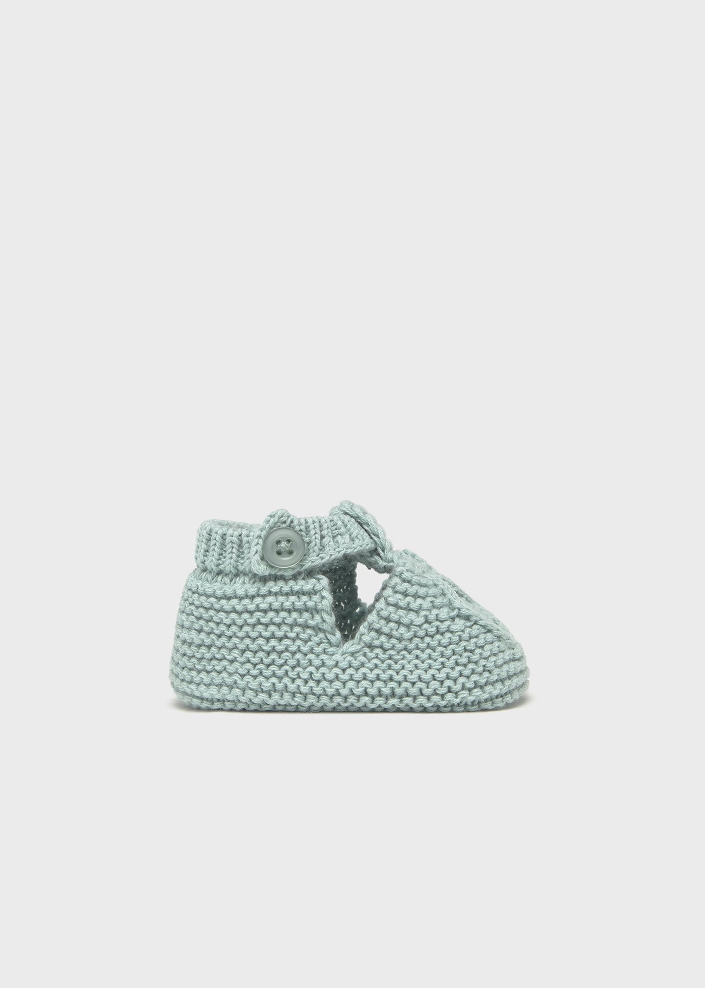 Newborn Knit Booties