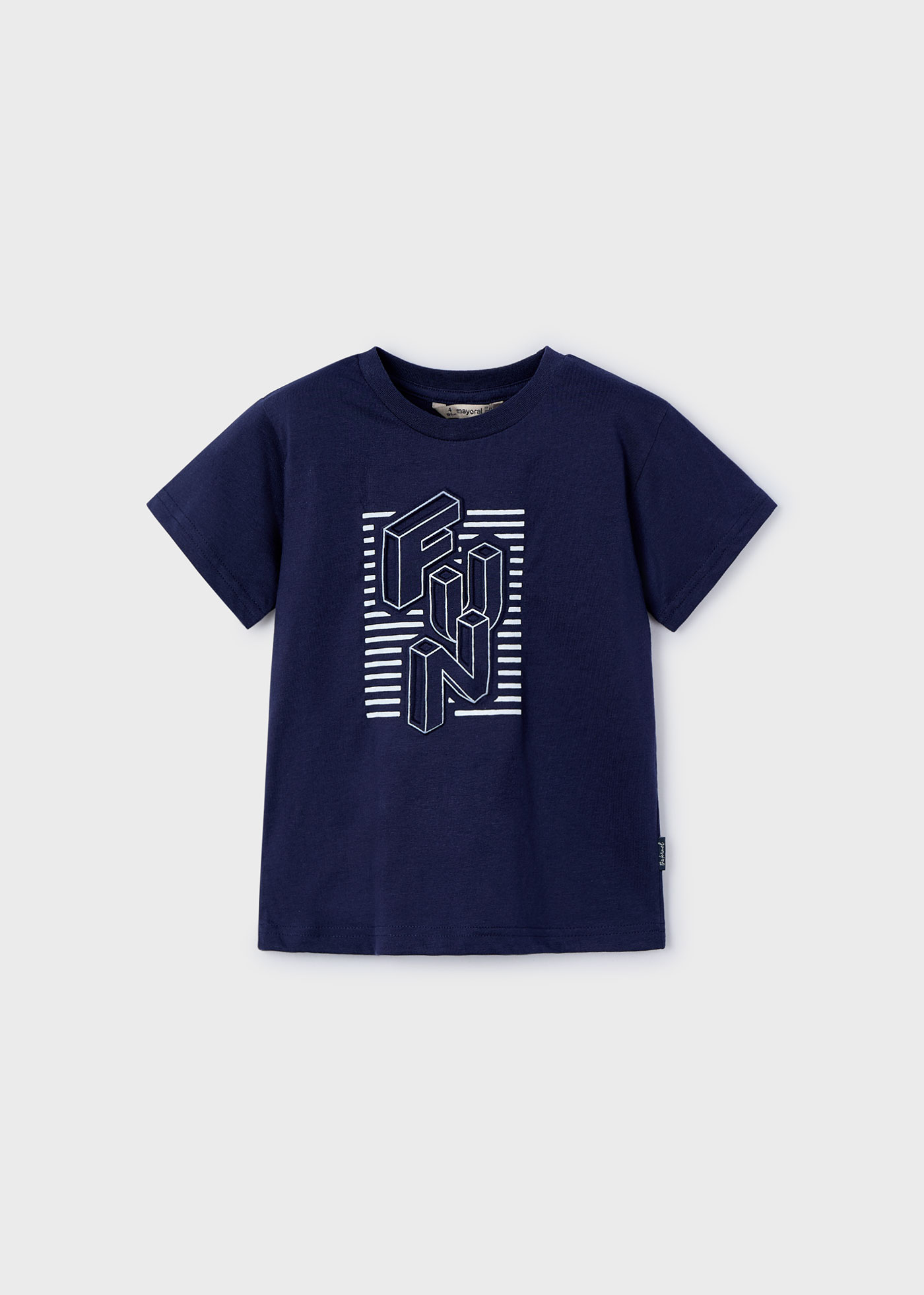 T-shirt texto relevo menino