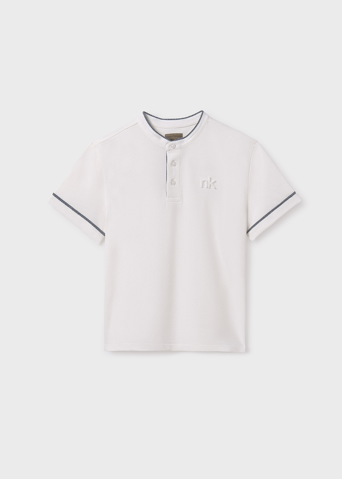 Polo contrasti ragazzo