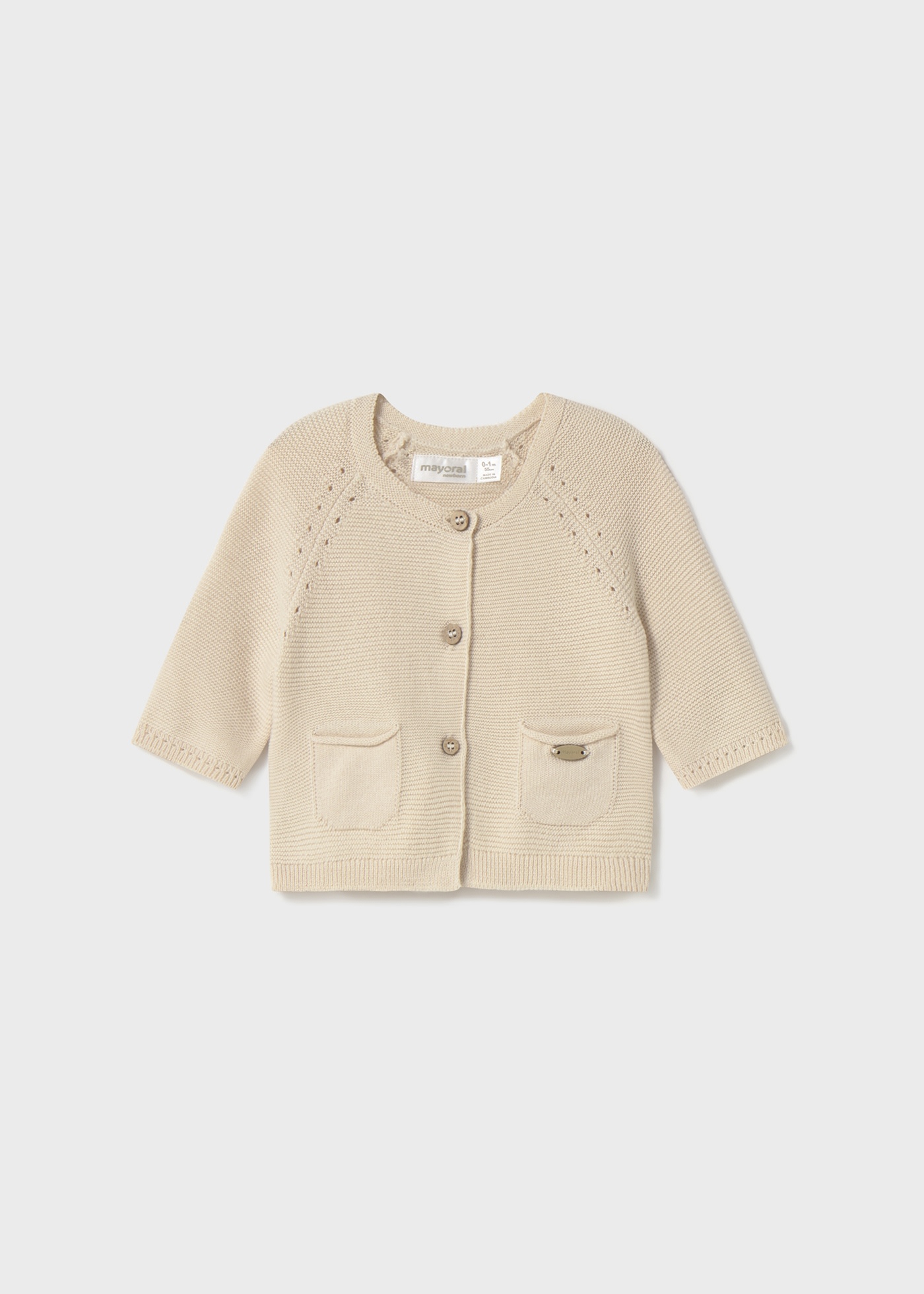 Rebeca tricot botones recién nacida