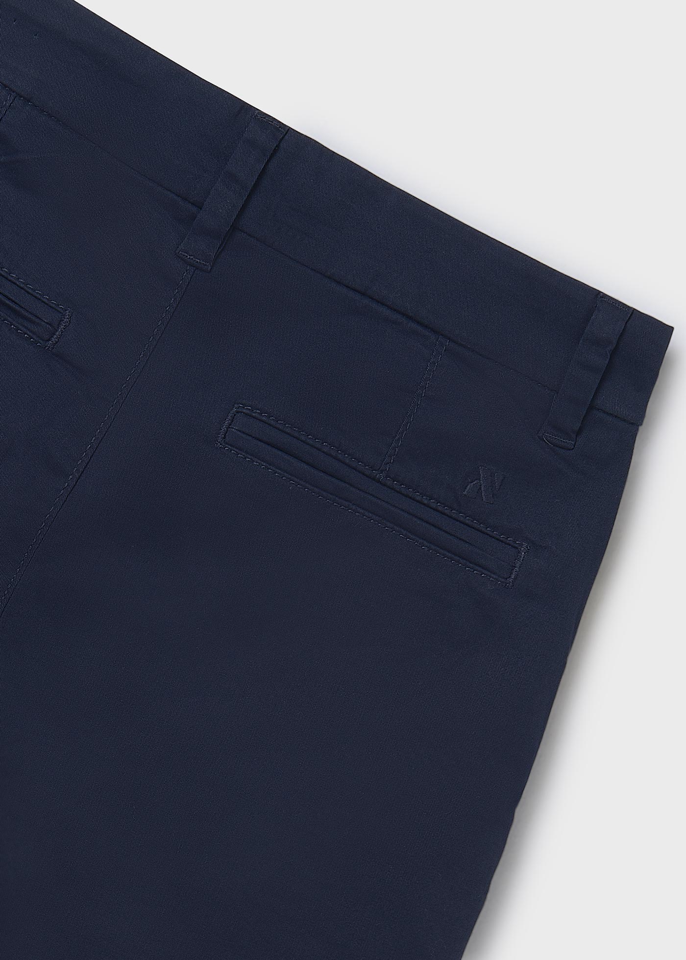 Bermuda chino rapaz