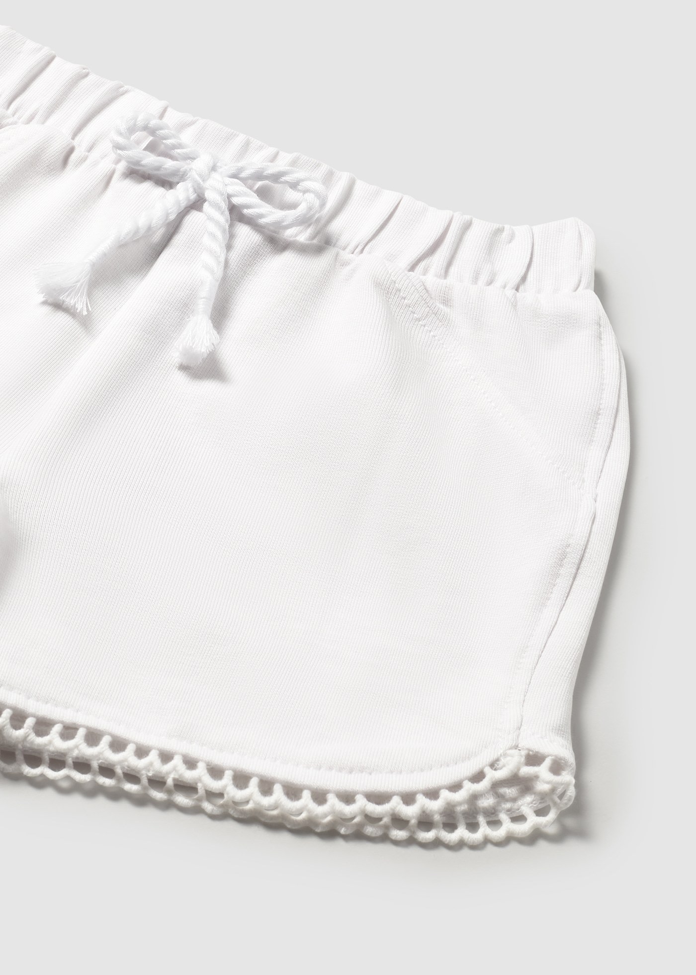 Pantalón corto básico bebé