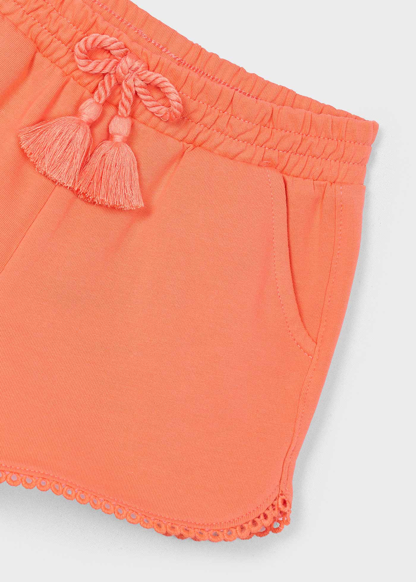Pantalón corto deportivo básico niña