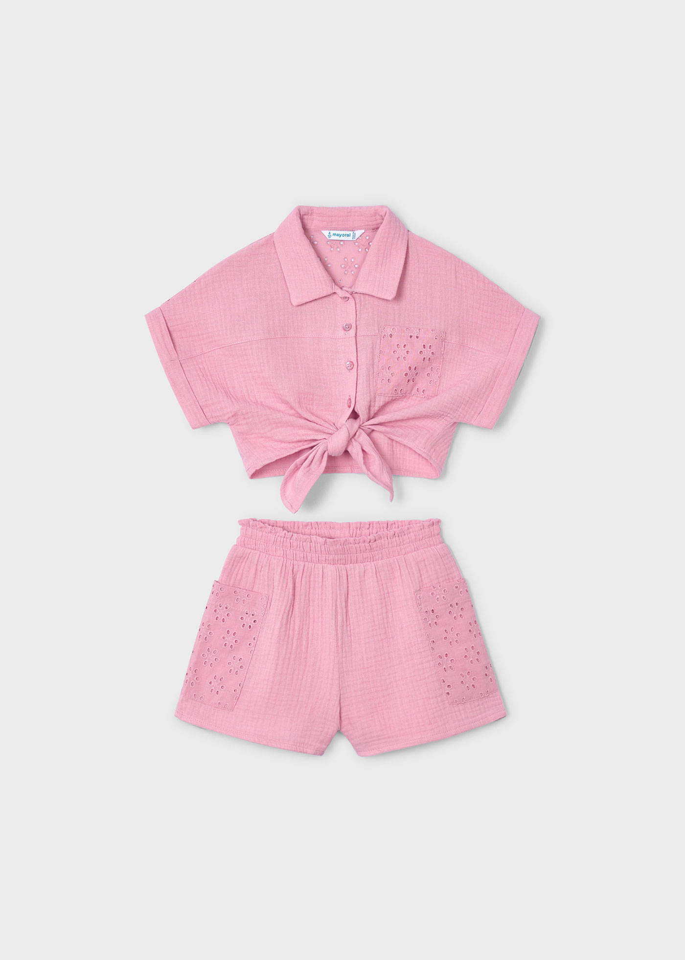 Girl openwork shorts and blouse set